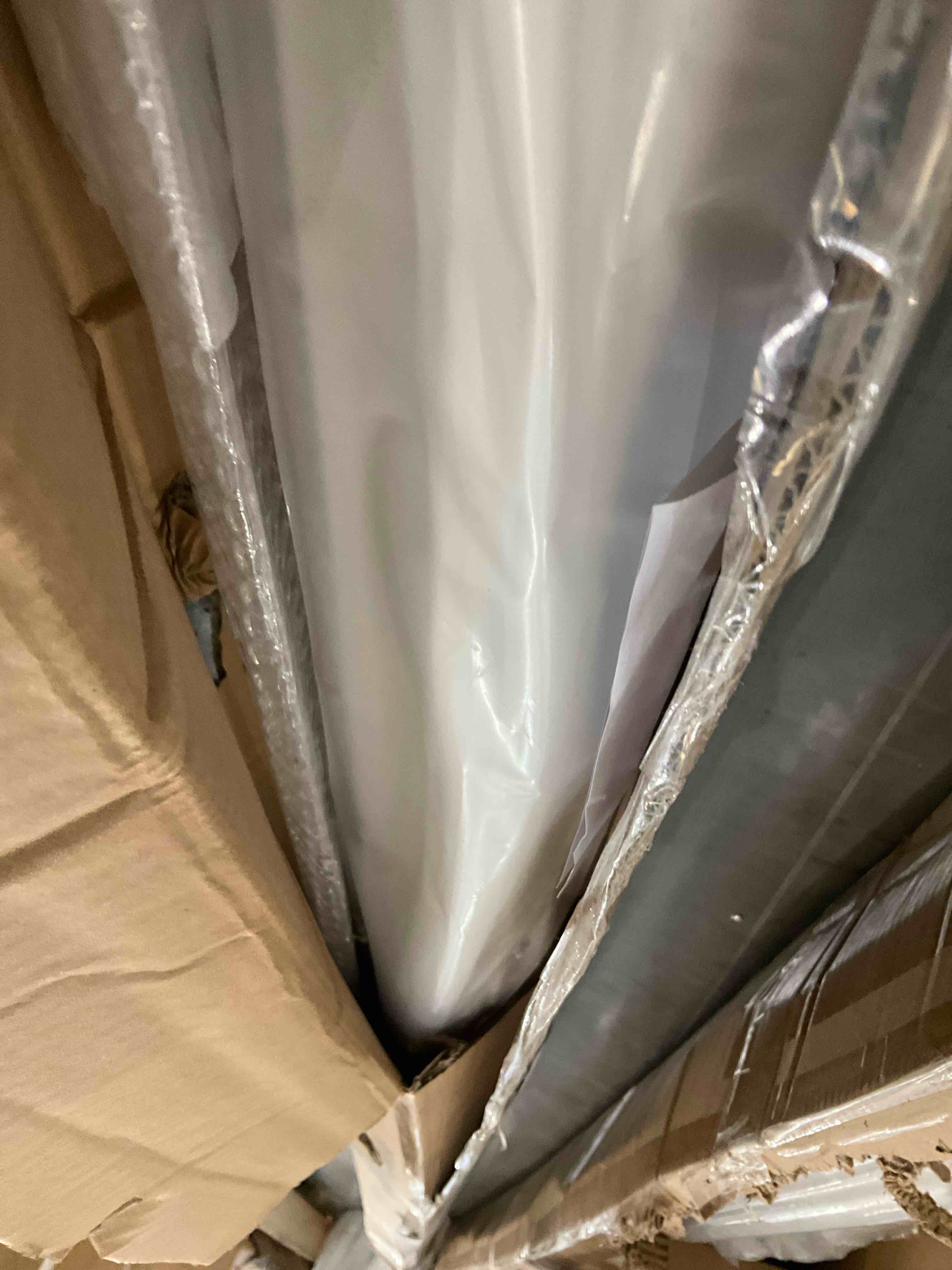 https://s3.amazonaws.com/lotting-images-prod/bidfta/PPE2505039_1747921868699.jpeg