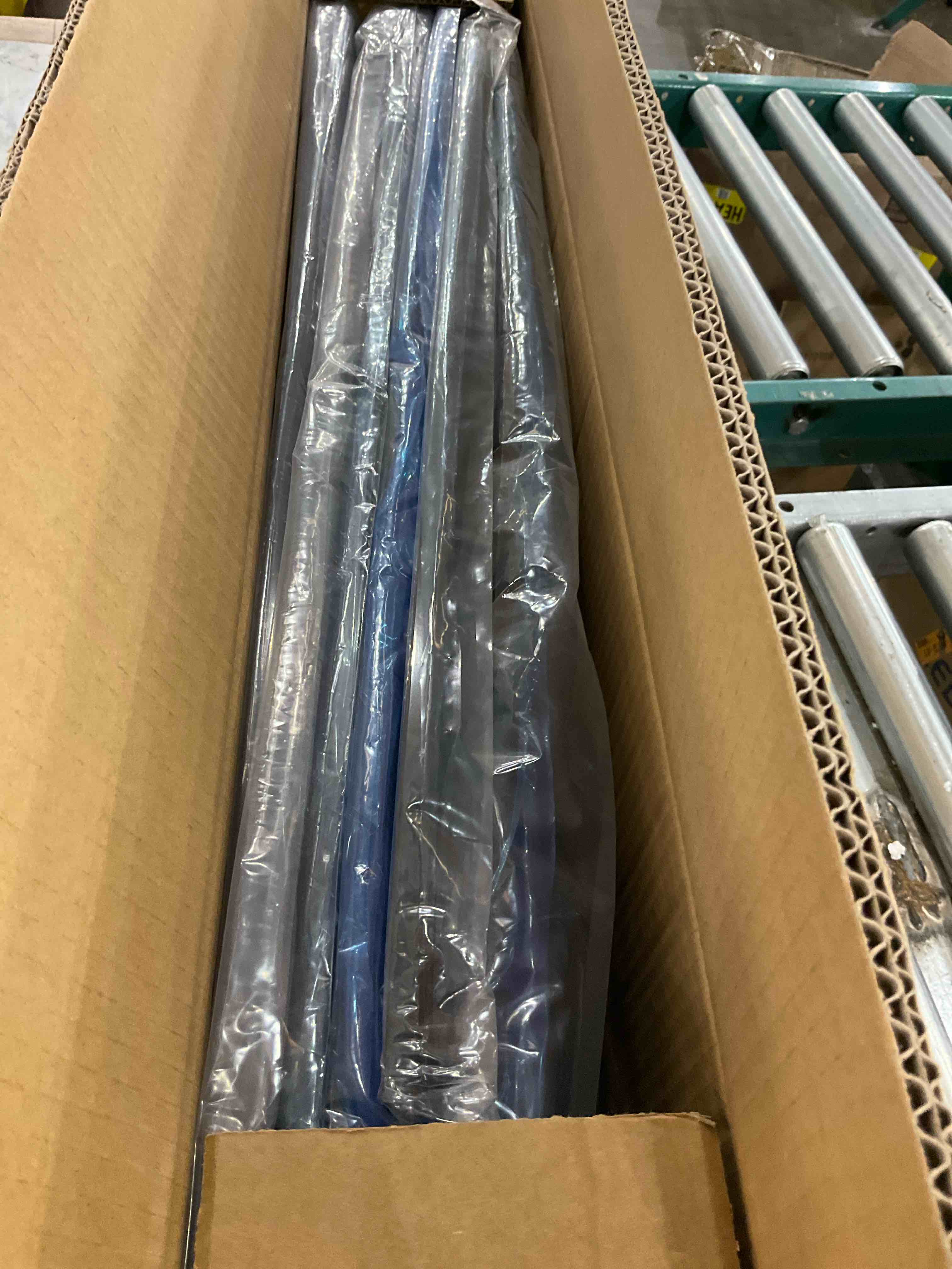 https://s3.amazonaws.com/lotting-images-prod/bidfta/PPE2505949_1748954703804.jpeg