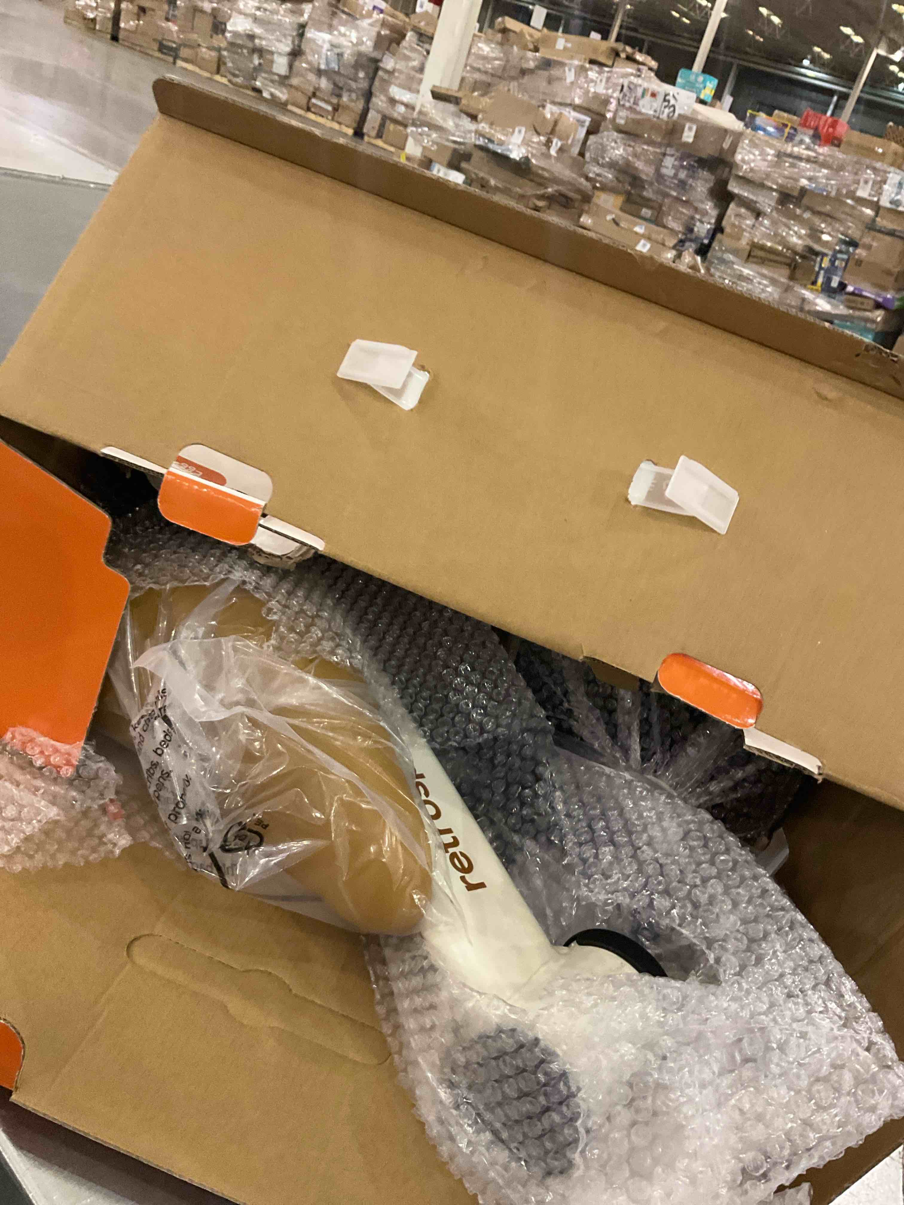 https://s3.amazonaws.com/lotting-images-prod/bidfta/PPE2506025_1747056158778.jpeg