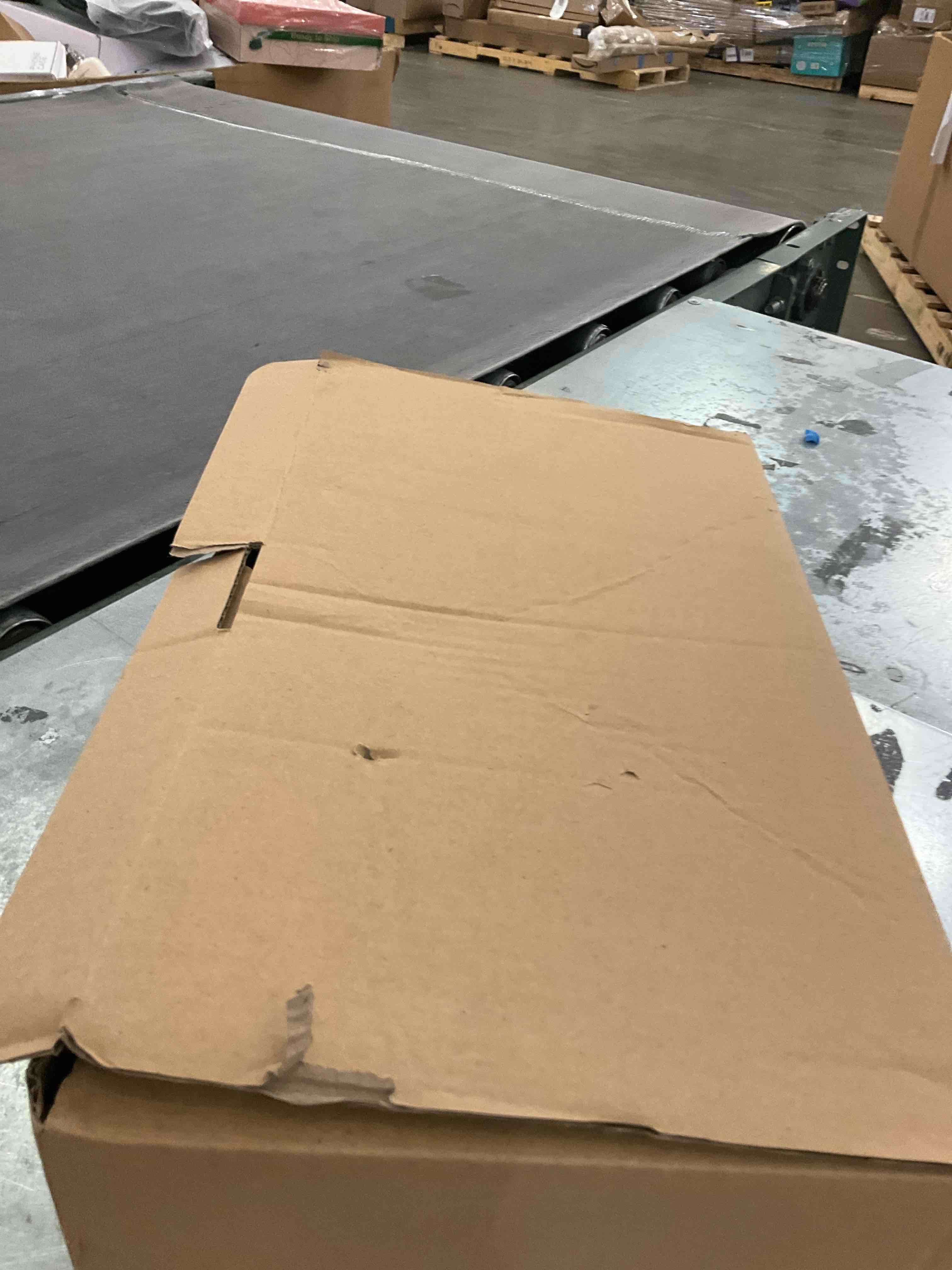 https://s3.amazonaws.com/lotting-images-prod/bidfta/PPE2506100_1747069939352.jpeg