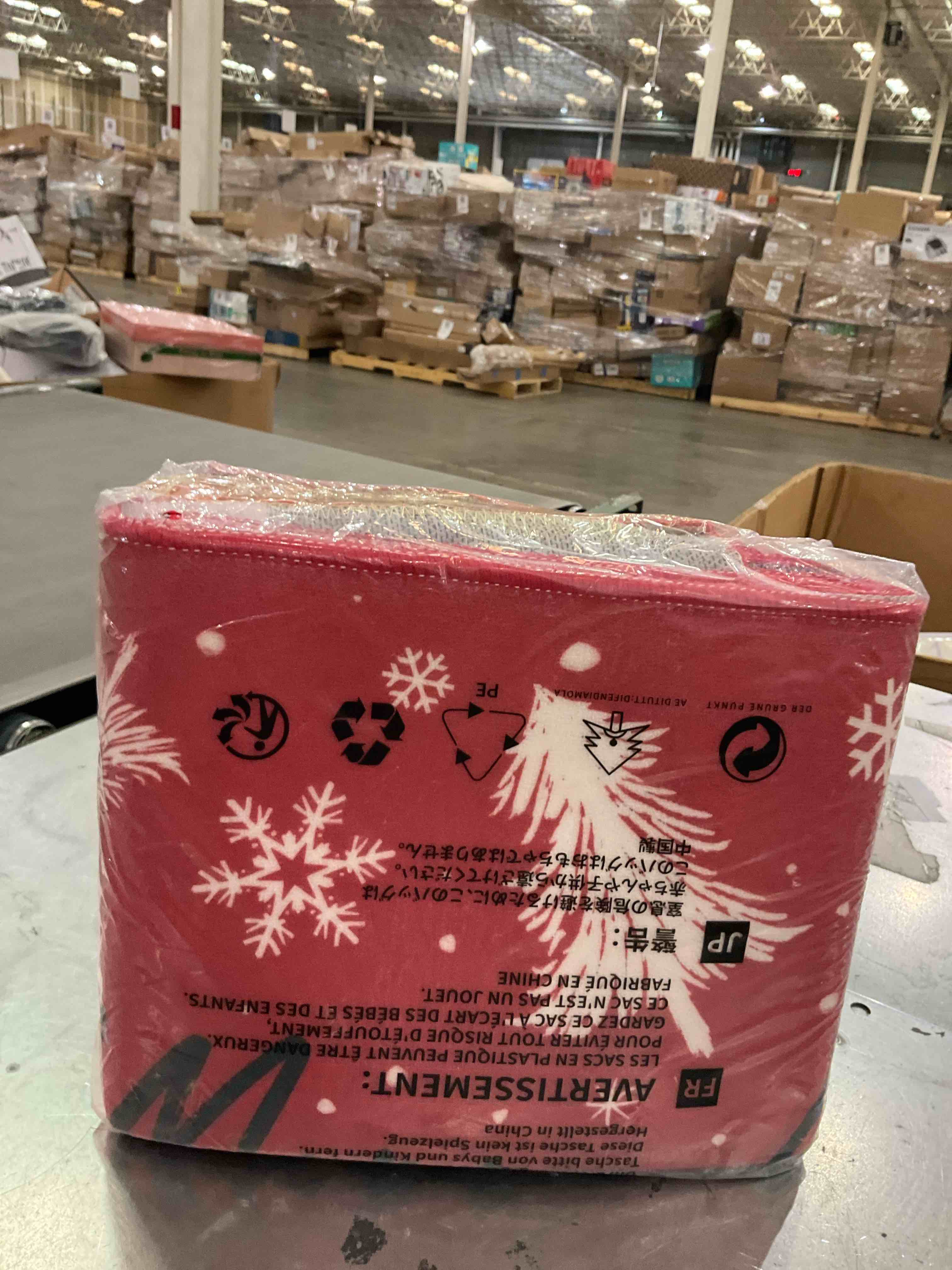 https://s3.amazonaws.com/lotting-images-prod/bidfta/PPE2506529_1747068603775.jpeg