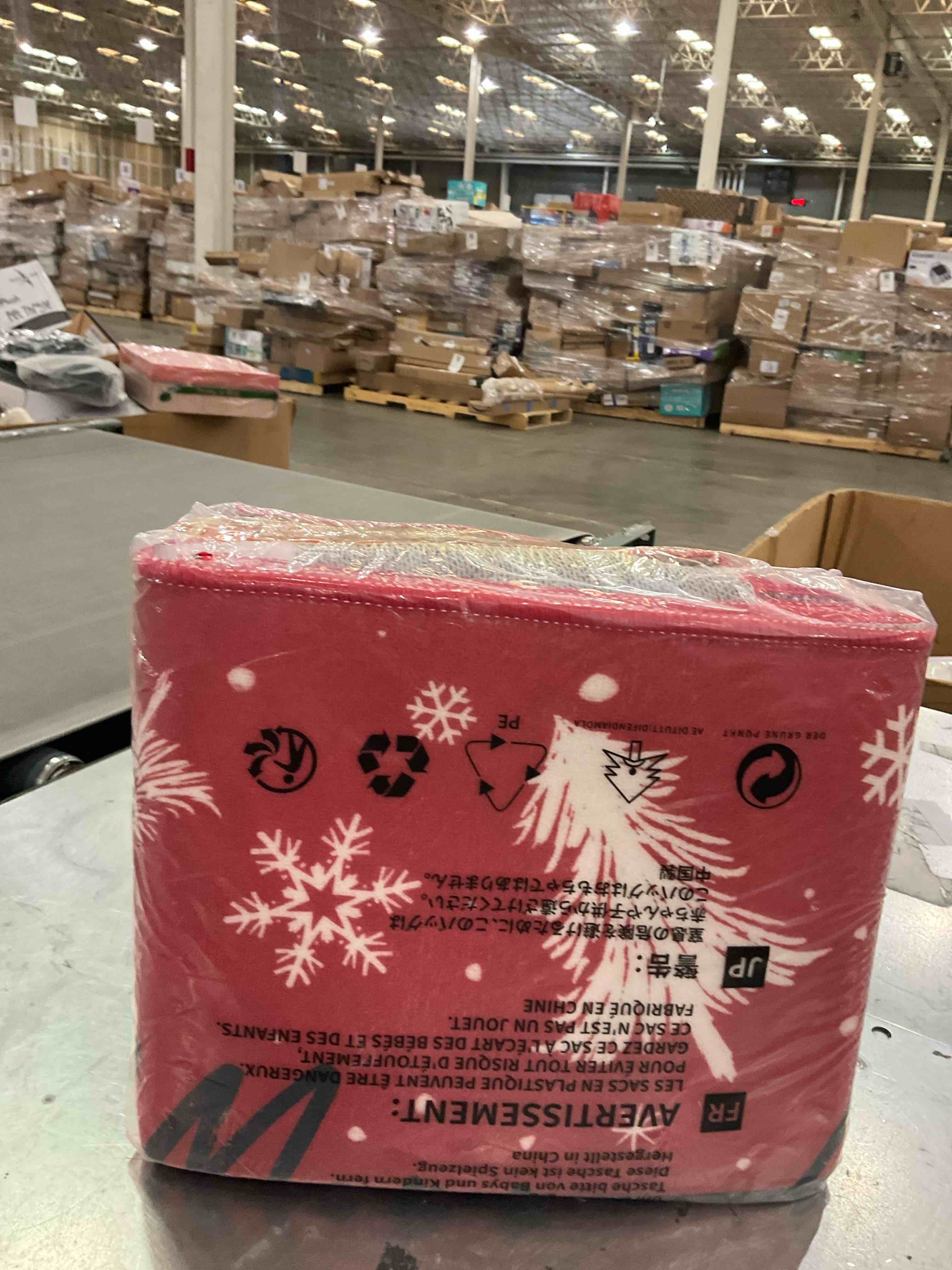 https://s3.amazonaws.com/lotting-images-prod/bidfta/PPE2506529_1747068604826.jpeg