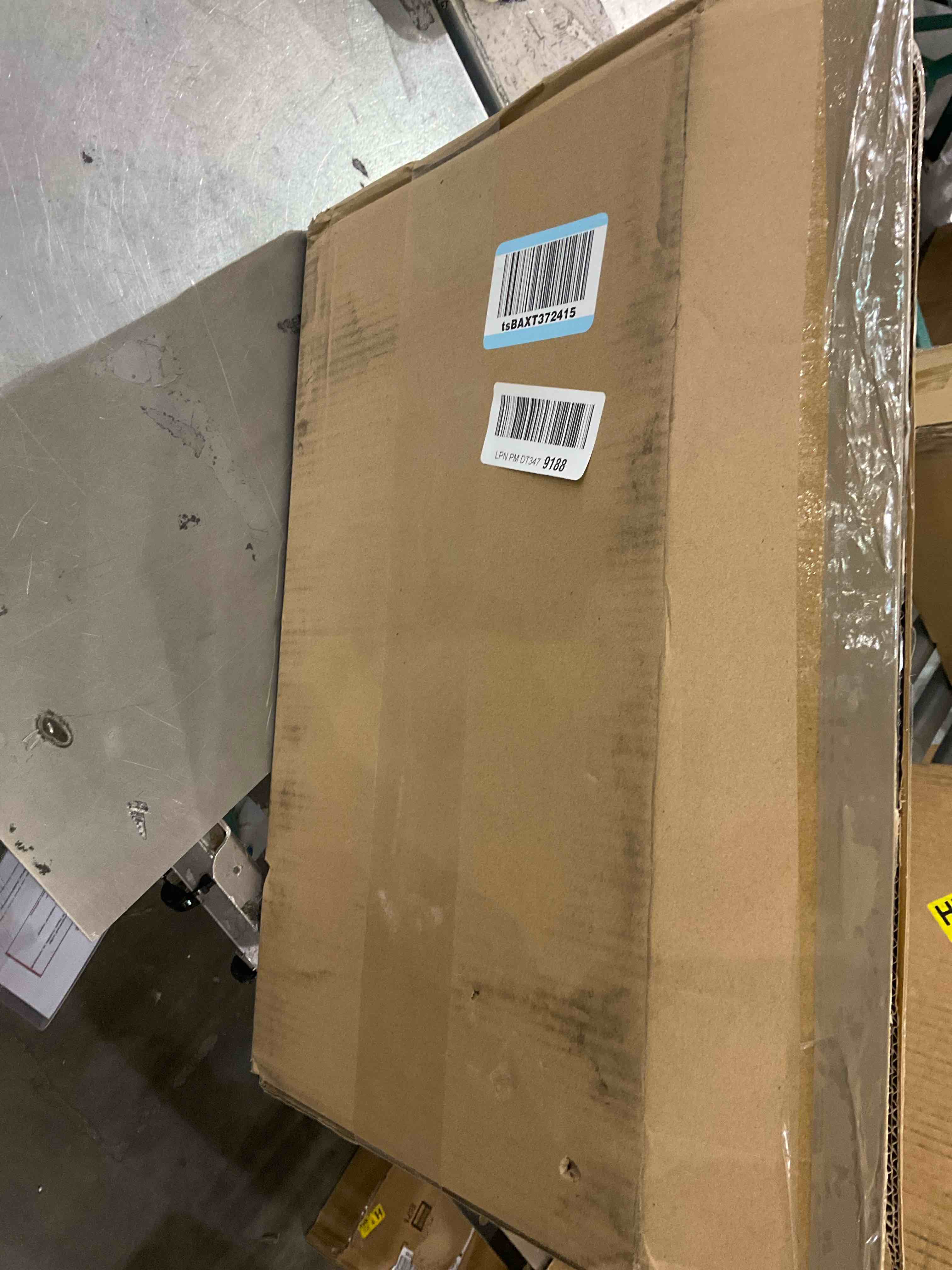 https://s3.amazonaws.com/lotting-images-prod/bidfta/PPE2506593_1747140136469.jpeg