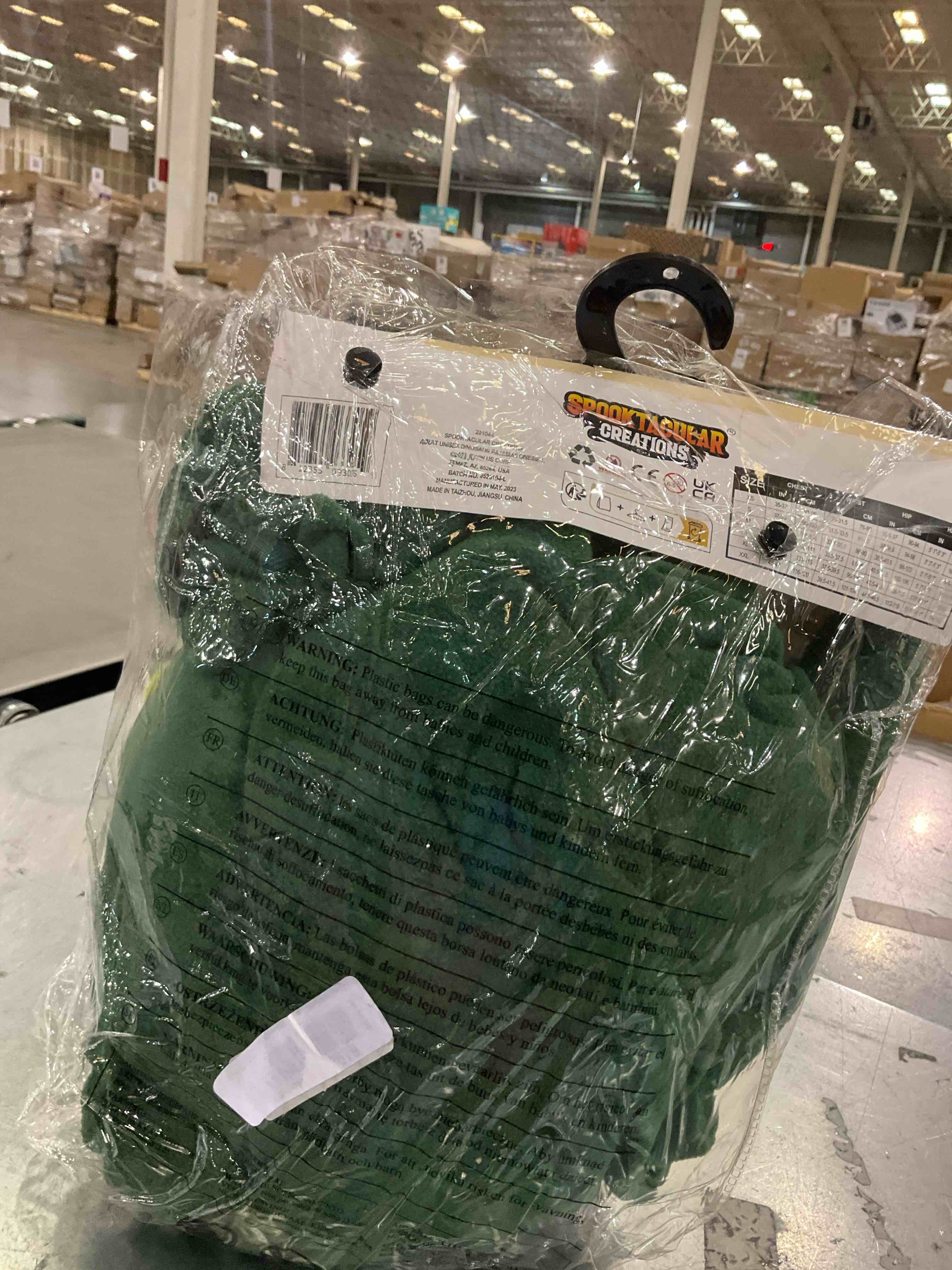 https://s3.amazonaws.com/lotting-images-prod/bidfta/PPE2506628_1747076387413.jpeg