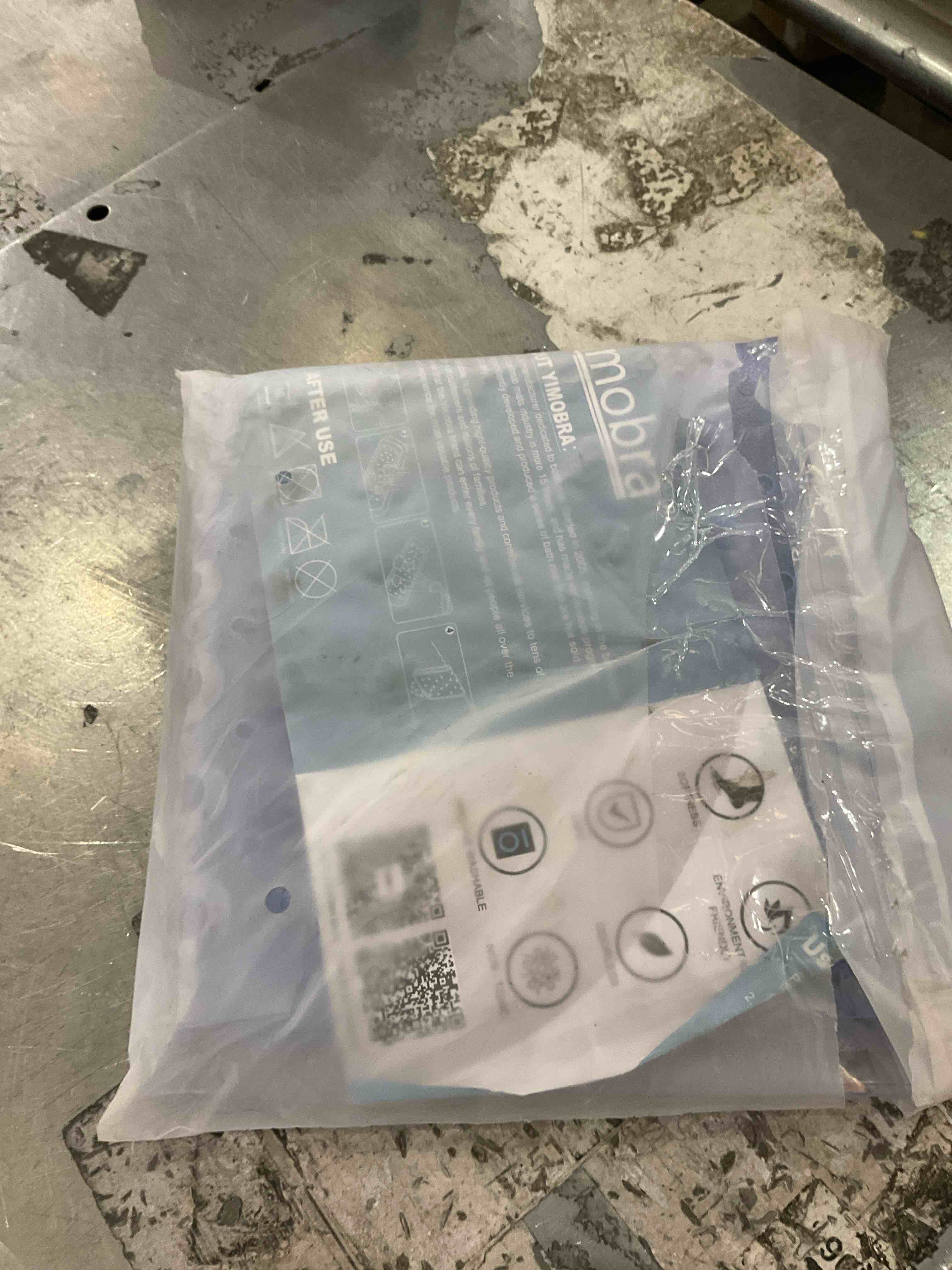 https://s3.amazonaws.com/lotting-images-prod/bidfta/PPE2507245_1747234542774.jpeg
