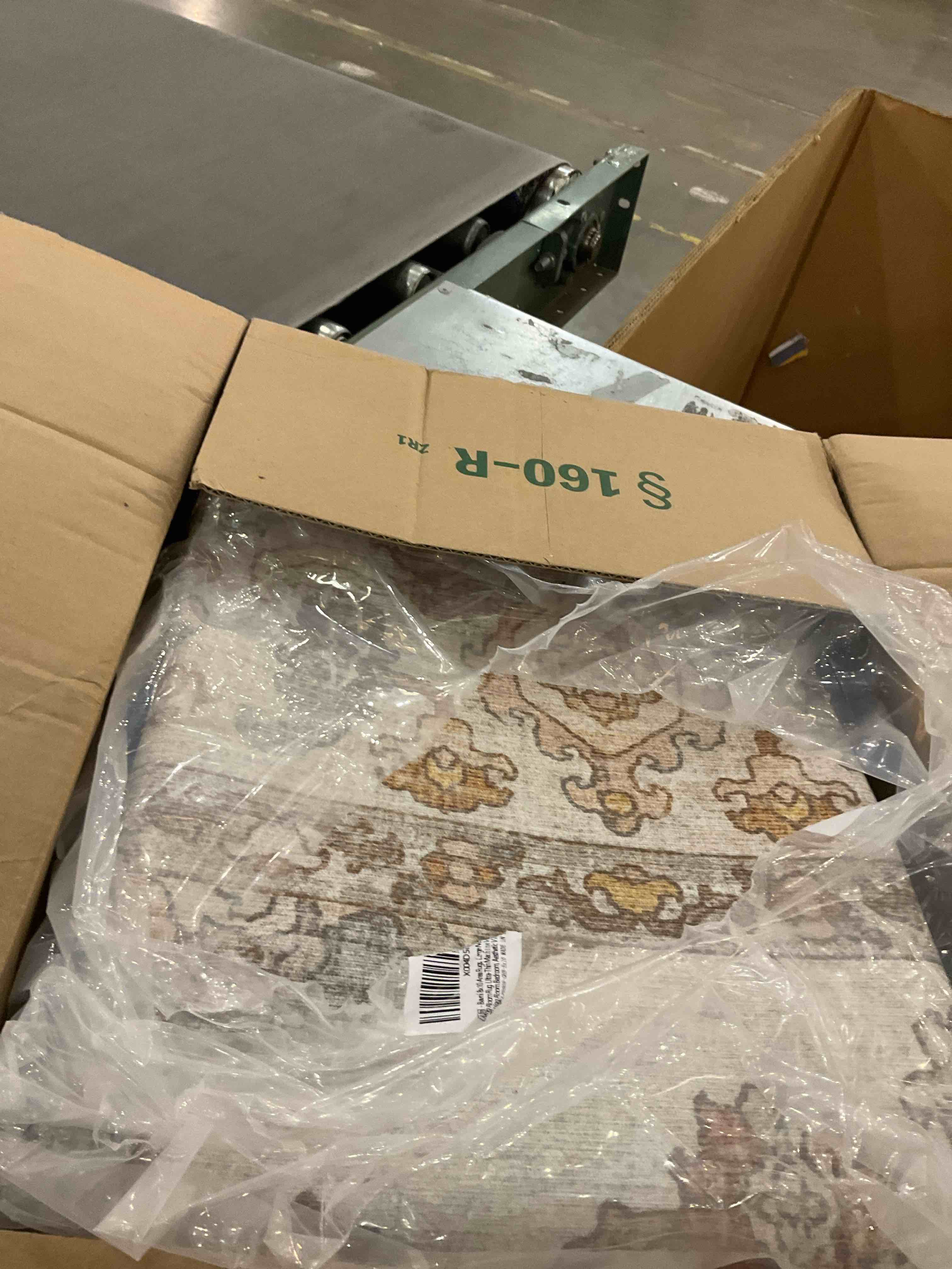 https://s3.amazonaws.com/lotting-images-prod/bidfta/PPE2507303_1747156710265.jpeg