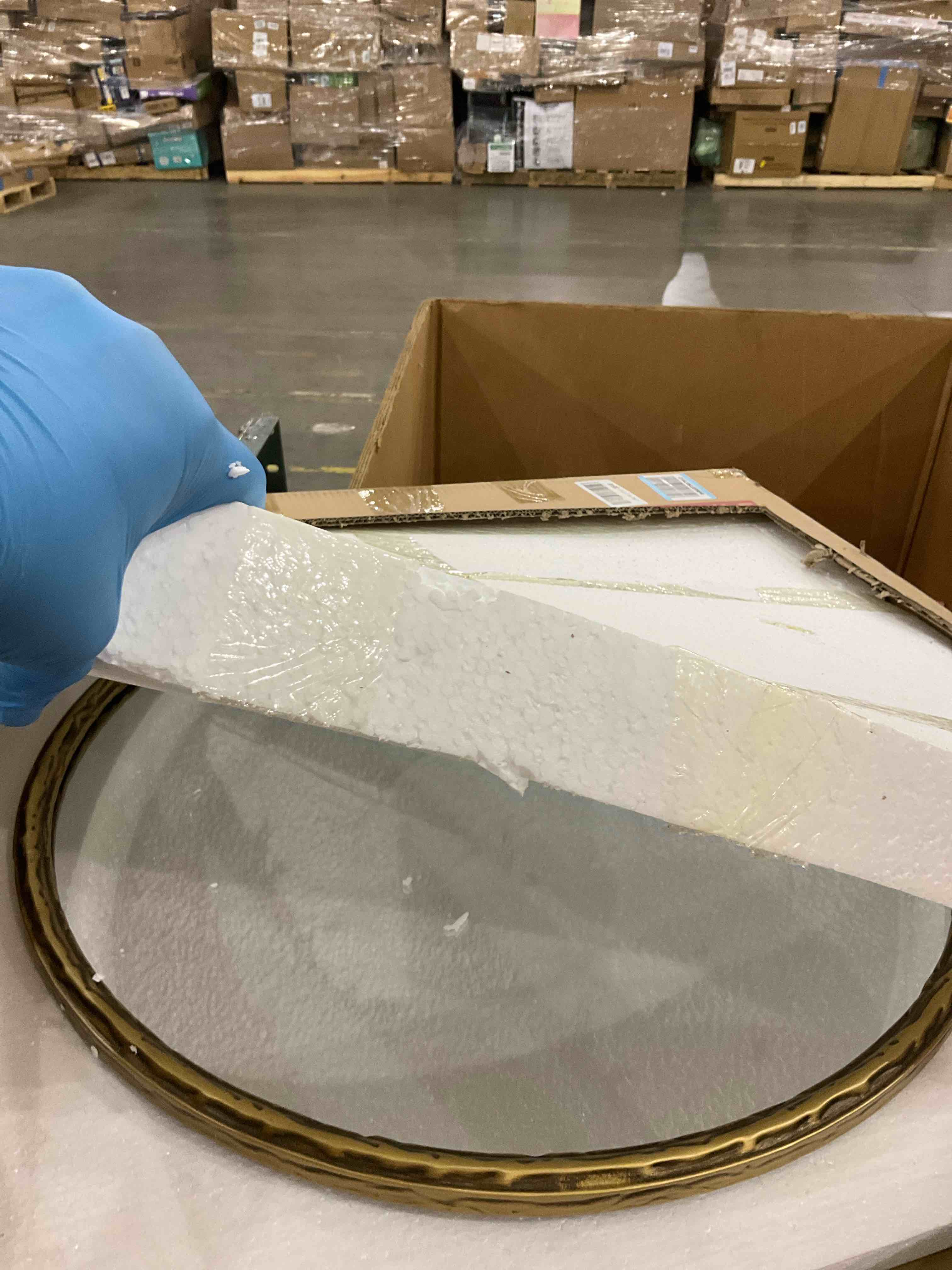 https://s3.amazonaws.com/lotting-images-prod/bidfta/PPE2507418_1747224484454.jpeg
