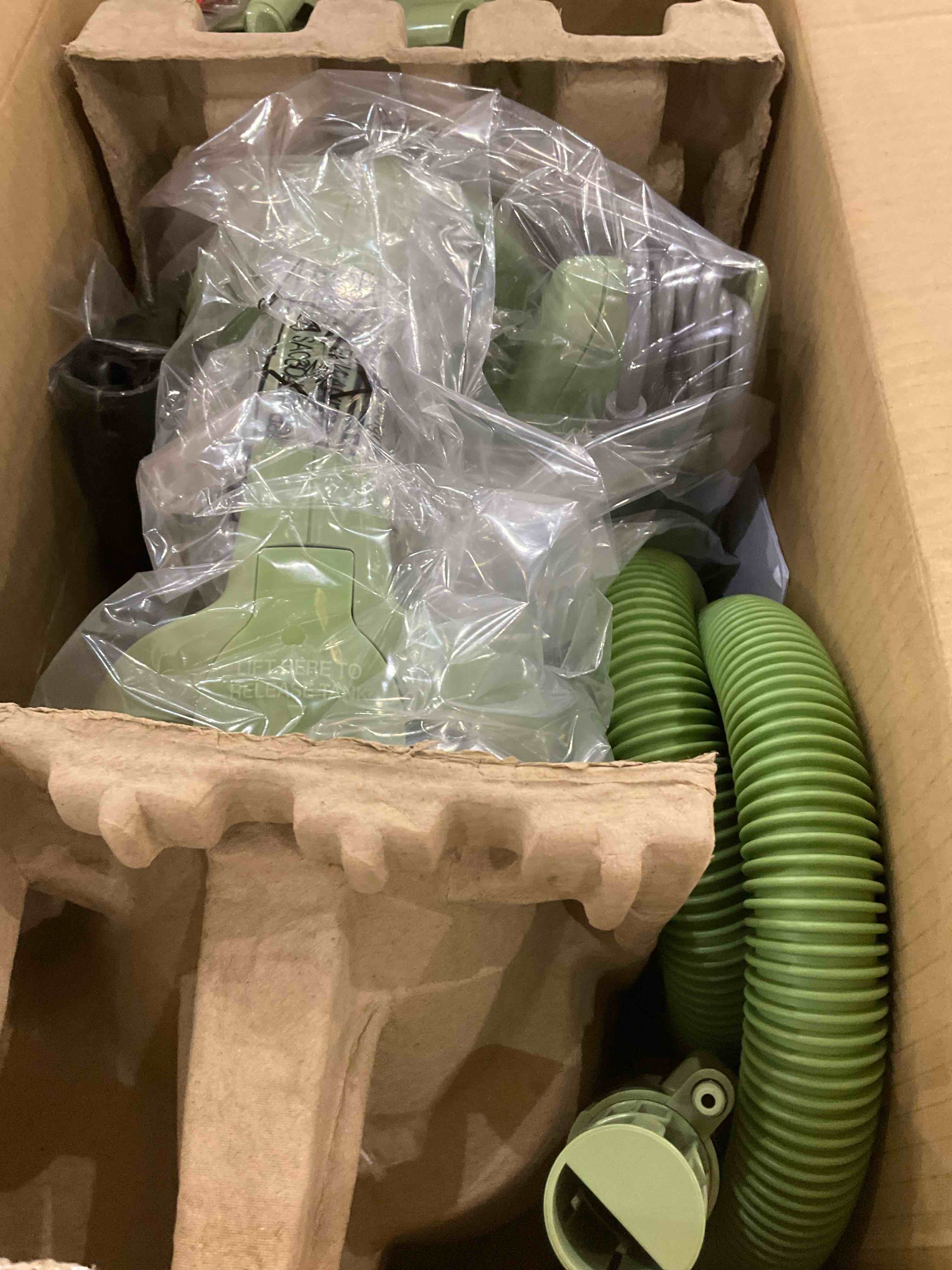https://s3.amazonaws.com/lotting-images-prod/bidfta/PPE2508696_1747317251957.jpeg