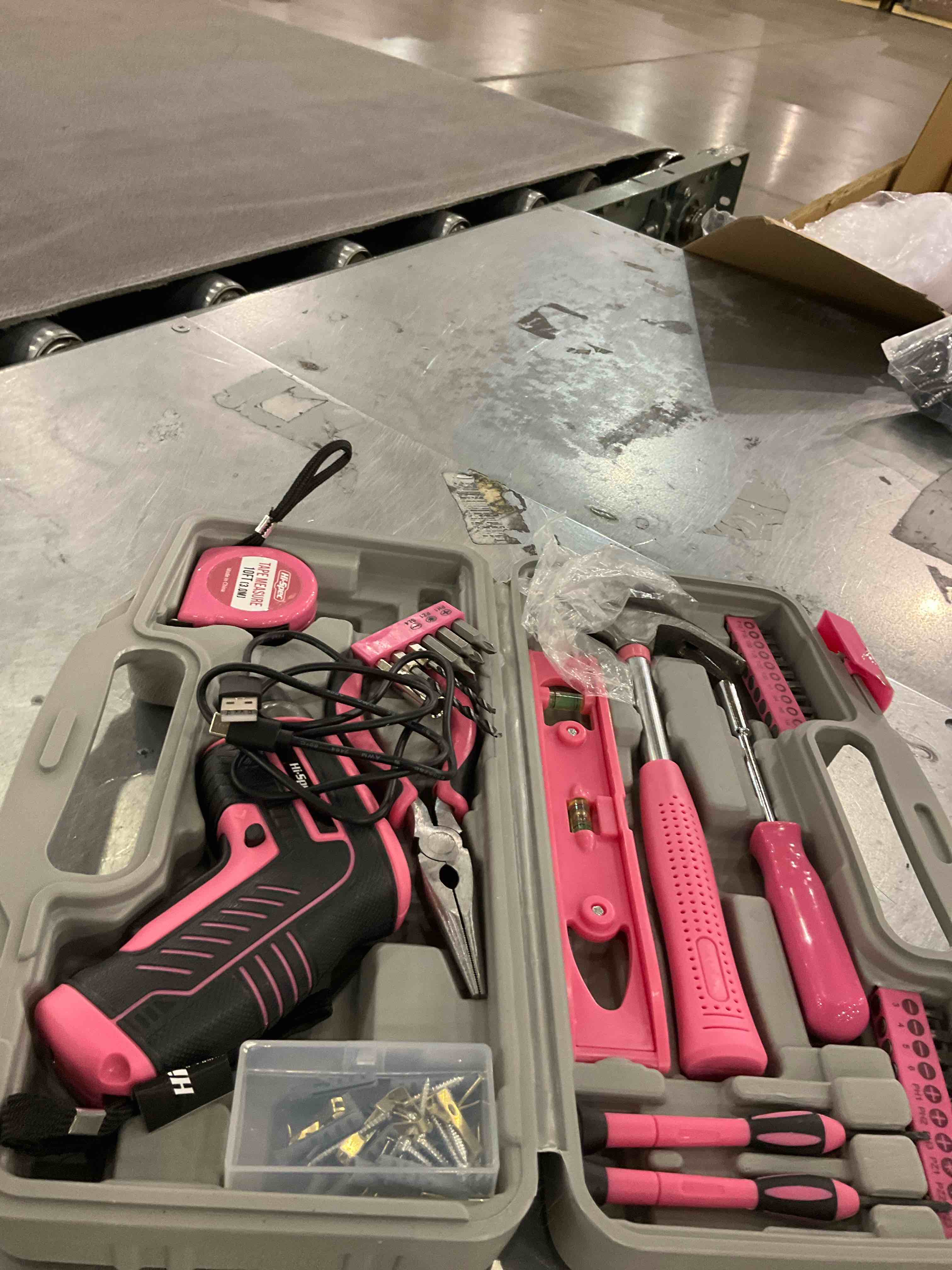 https://s3.amazonaws.com/lotting-images-prod/bidfta/PPE2508725_1747319932731.jpeg
