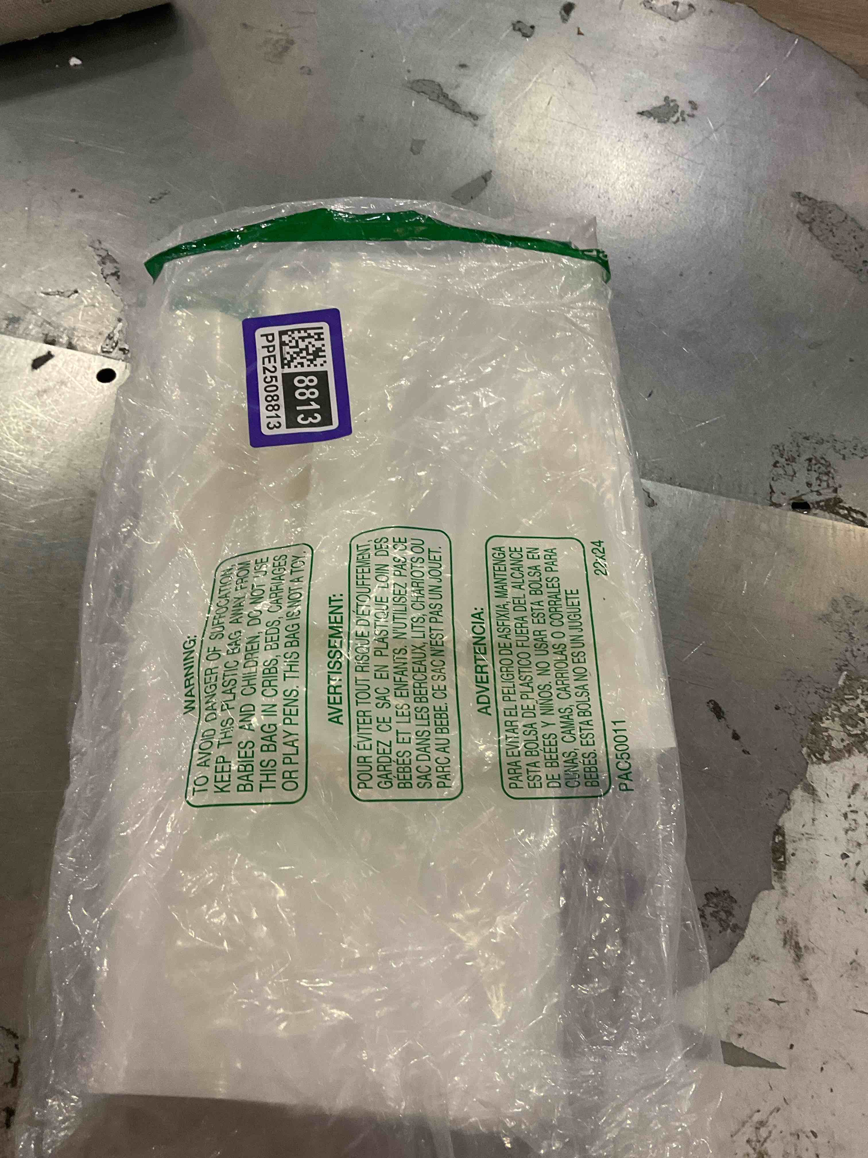 https://s3.amazonaws.com/lotting-images-prod/bidfta/PPE2508813_1747320921309.jpeg