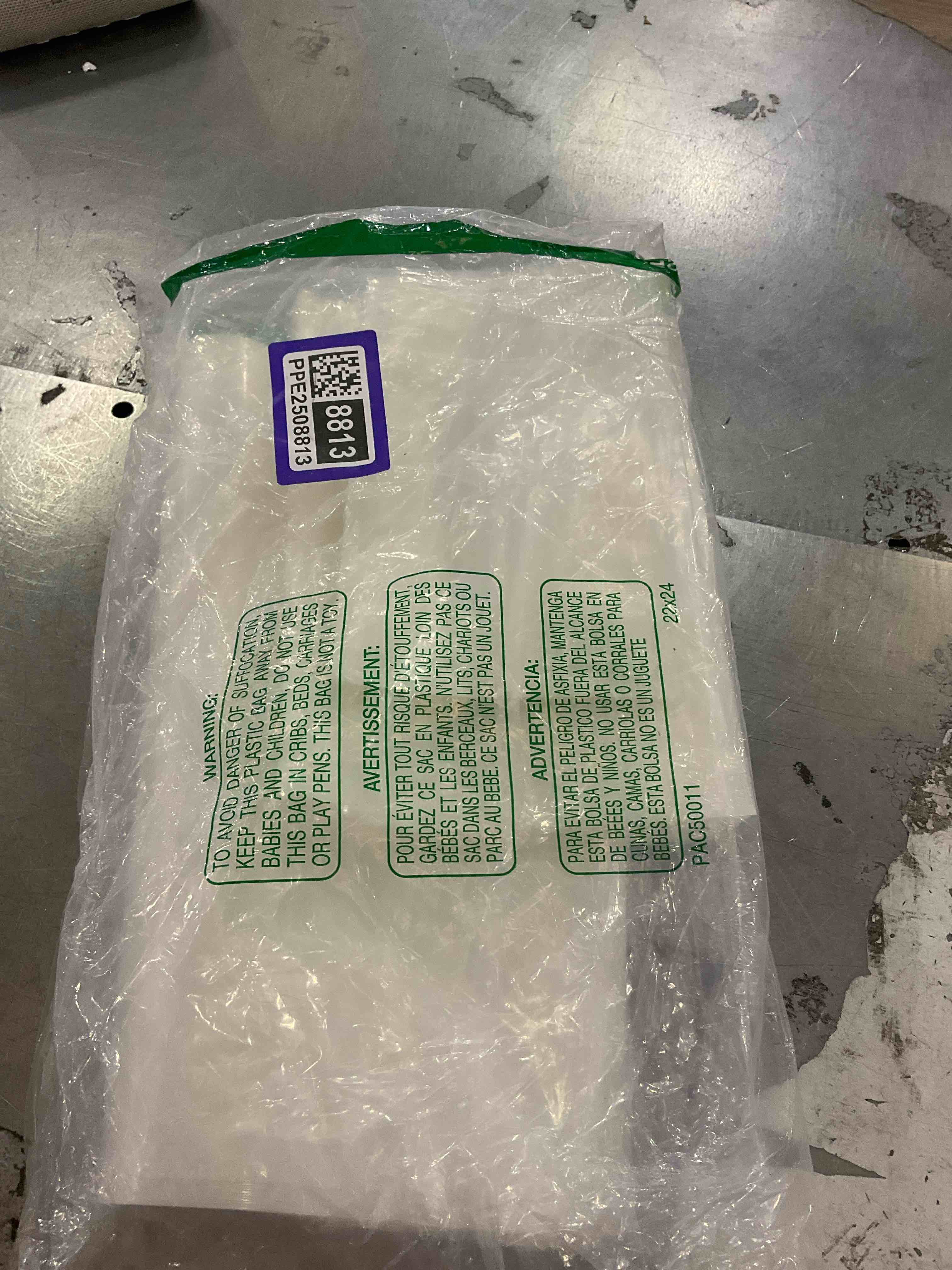 https://s3.amazonaws.com/lotting-images-prod/bidfta/PPE2508813_1747320922433.jpeg