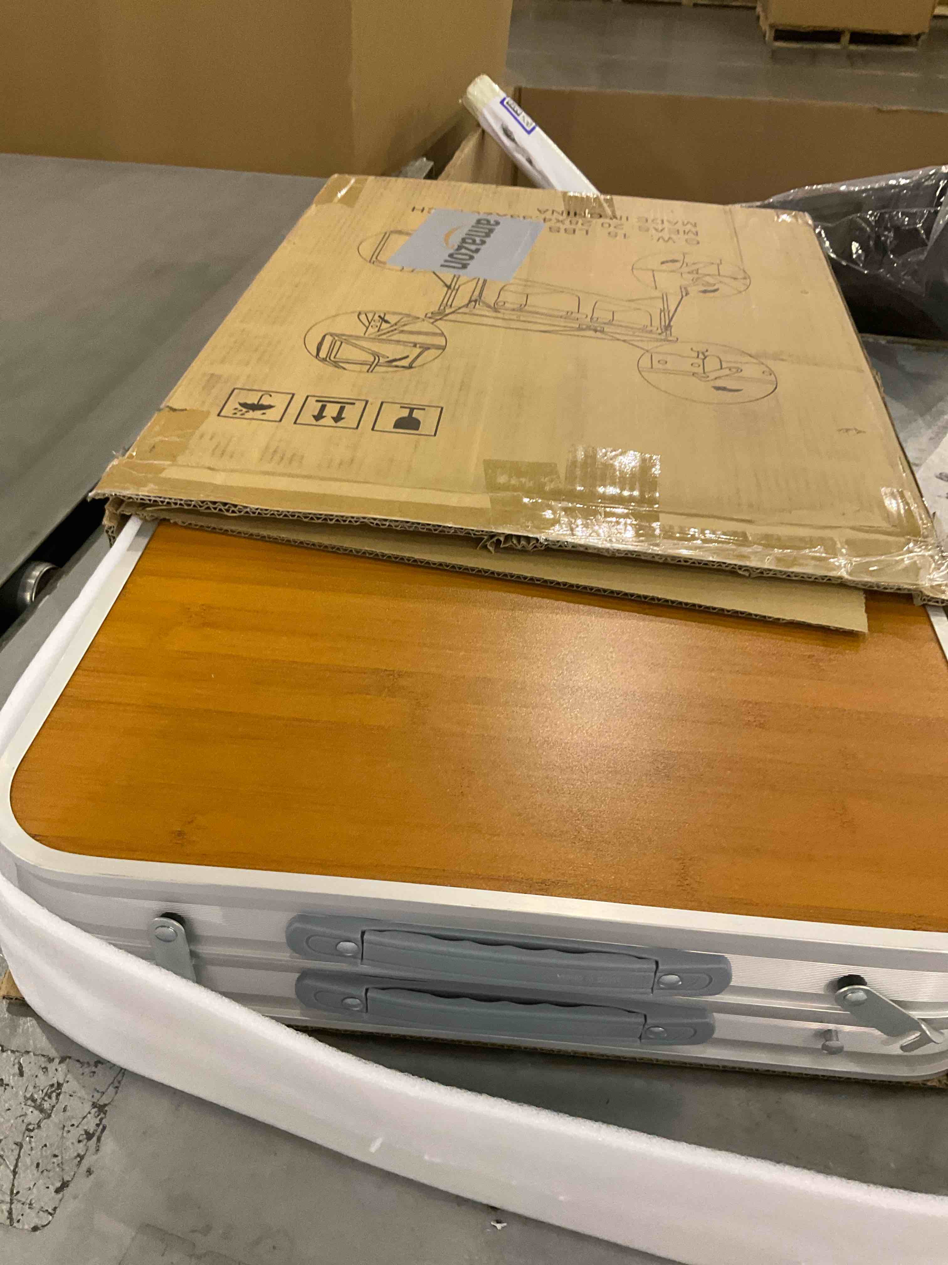 https://s3.amazonaws.com/lotting-images-prod/bidfta/PPE2509047_1746620318095.jpeg