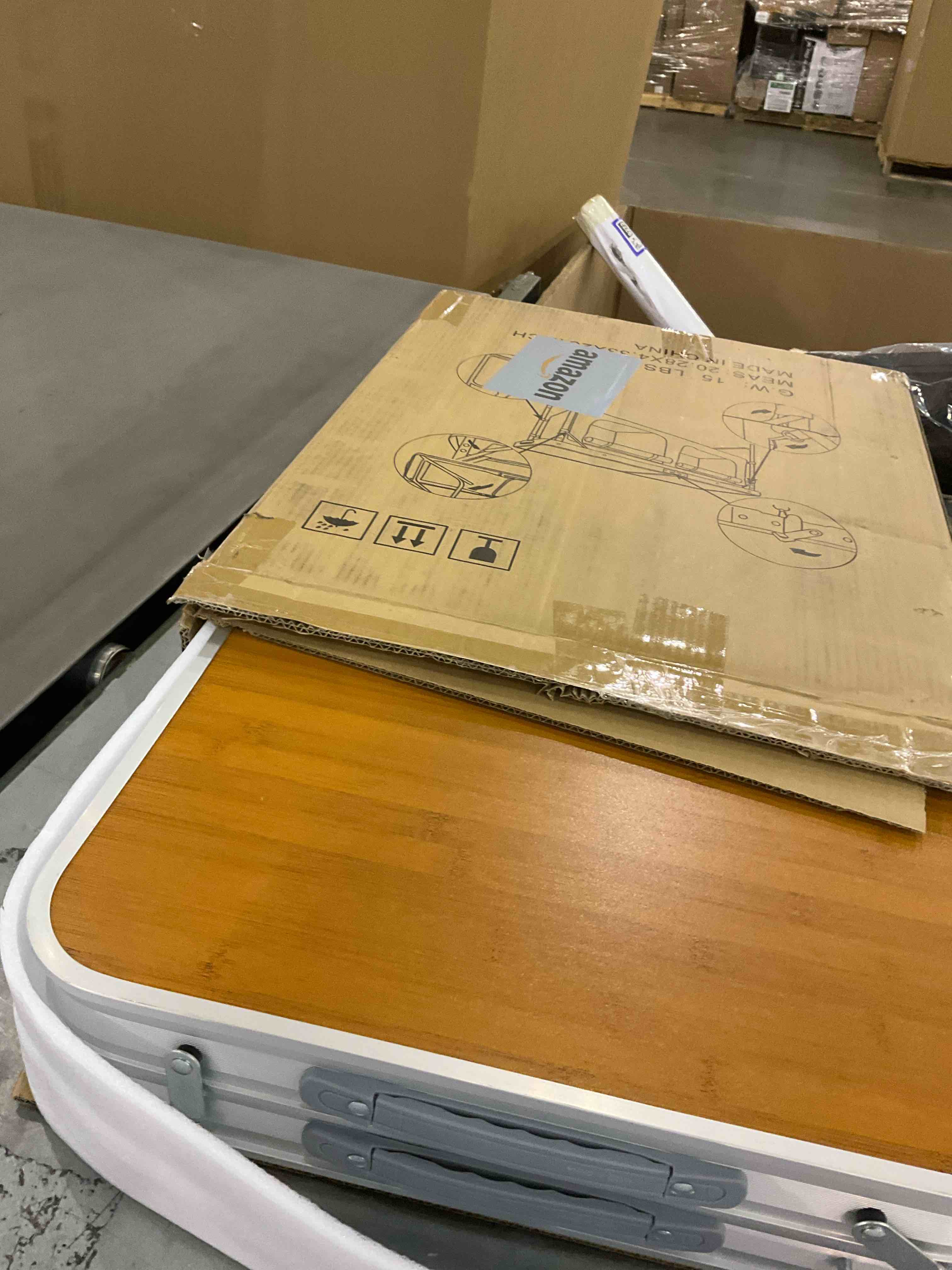 https://s3.amazonaws.com/lotting-images-prod/bidfta/PPE2509047_1746620321284.jpeg