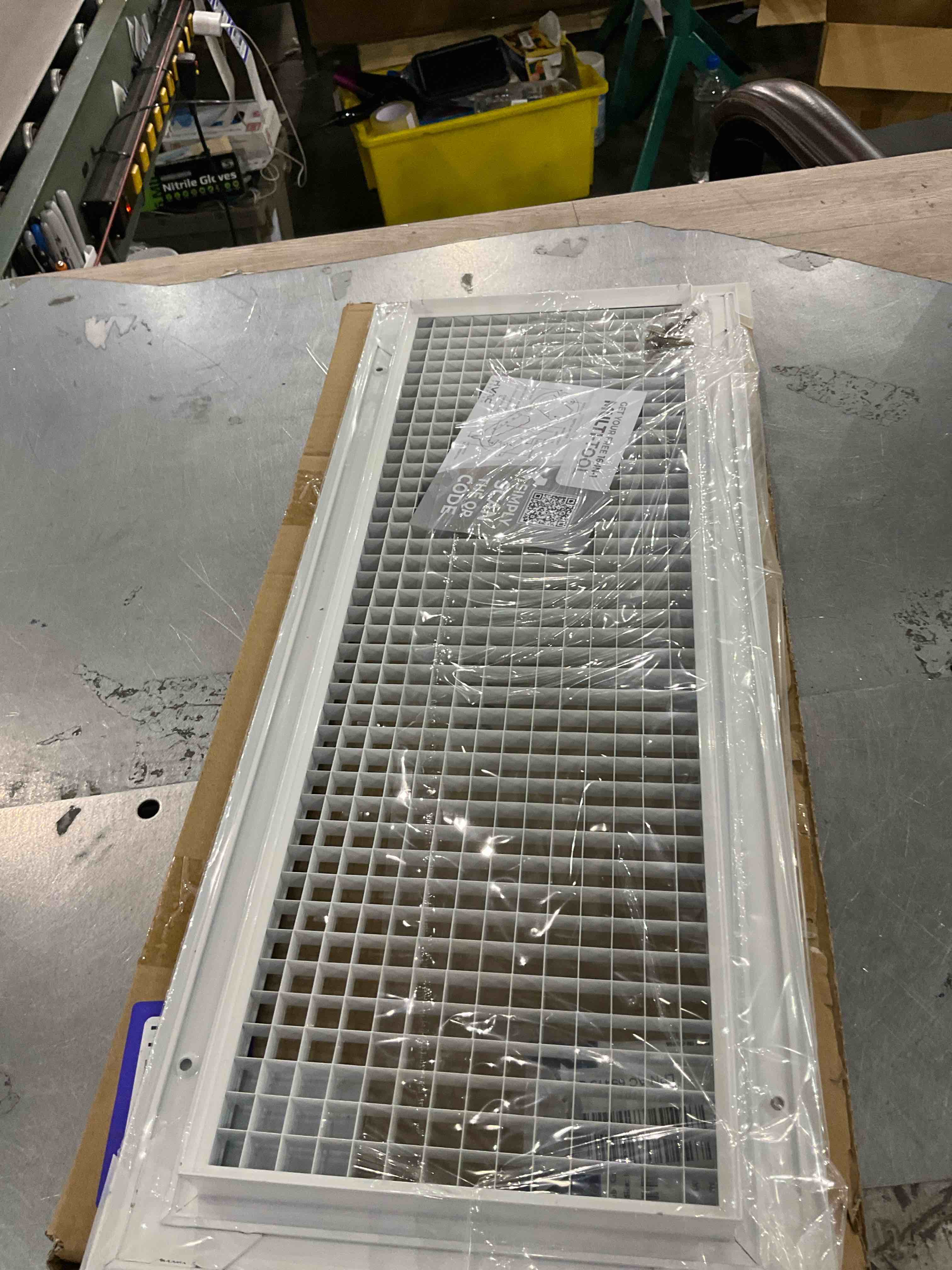 https://s3.amazonaws.com/lotting-images-prod/bidfta/PPE2509073_1746620972151.jpeg