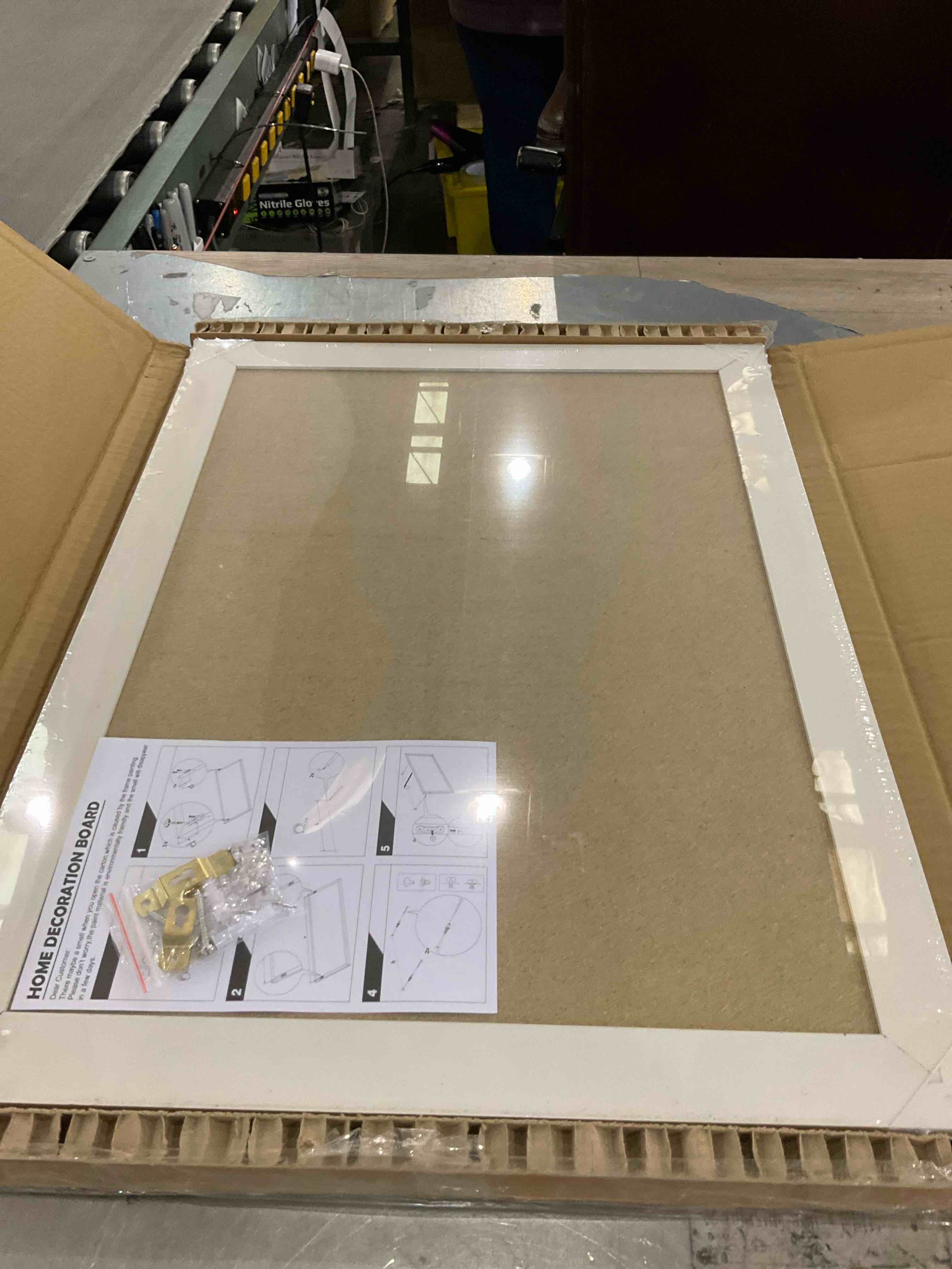 https://s3.amazonaws.com/lotting-images-prod/bidfta/PPE2509104_1746624597323.jpeg