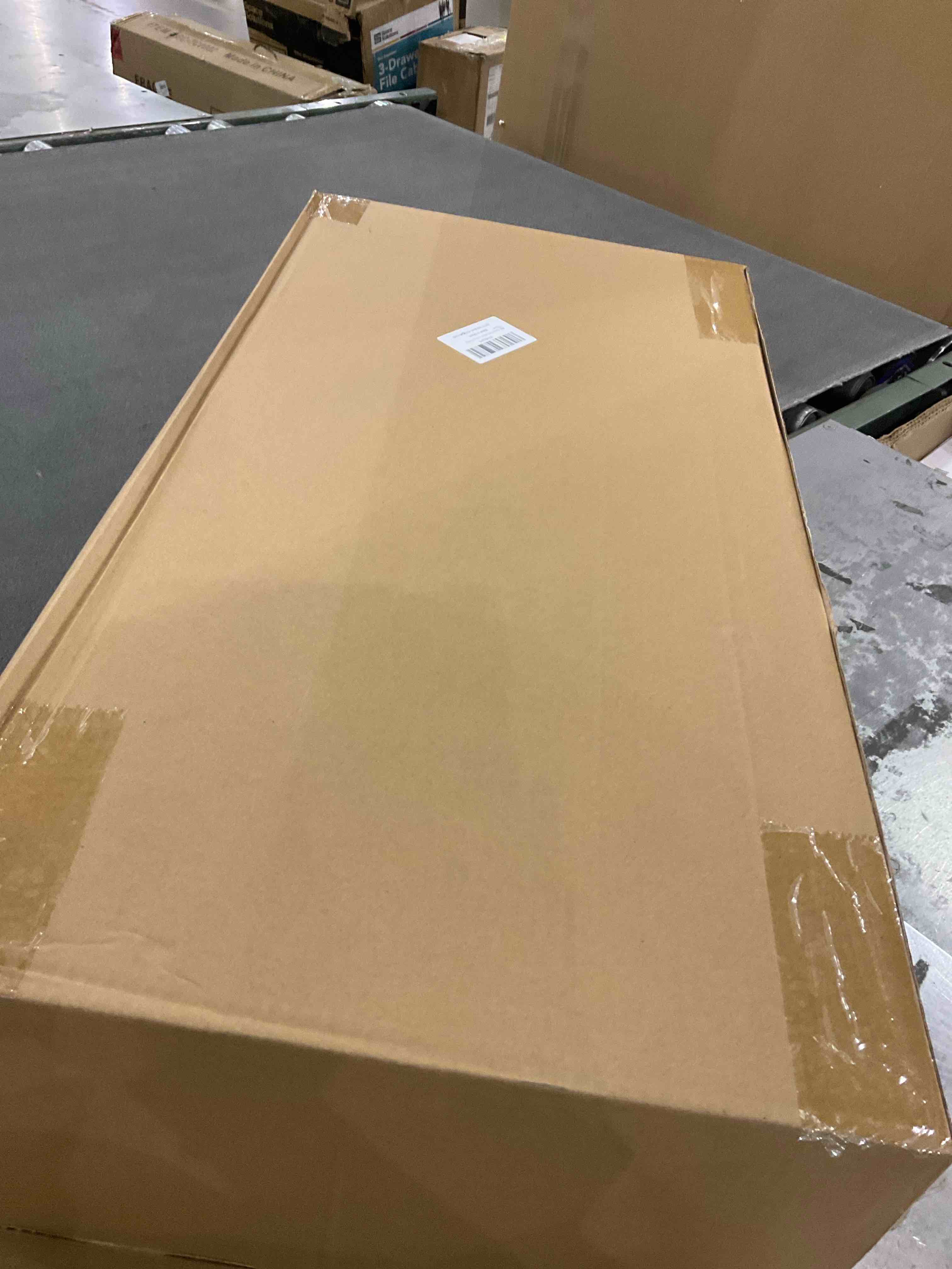 https://s3.amazonaws.com/lotting-images-prod/bidfta/PPE2509307_1746625167123.jpeg