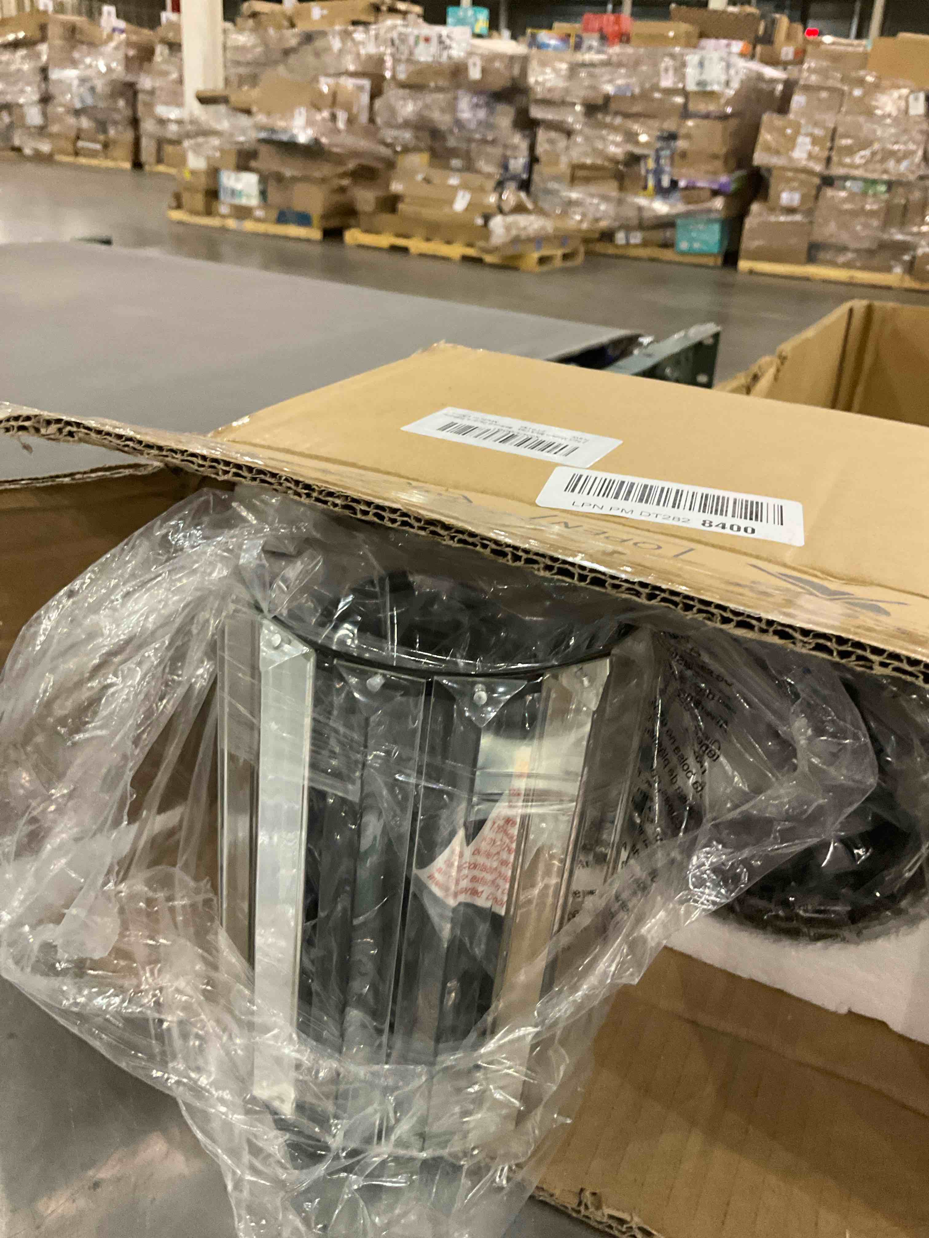 https://s3.amazonaws.com/lotting-images-prod/bidfta/PPE2509540_1746703536940.jpeg