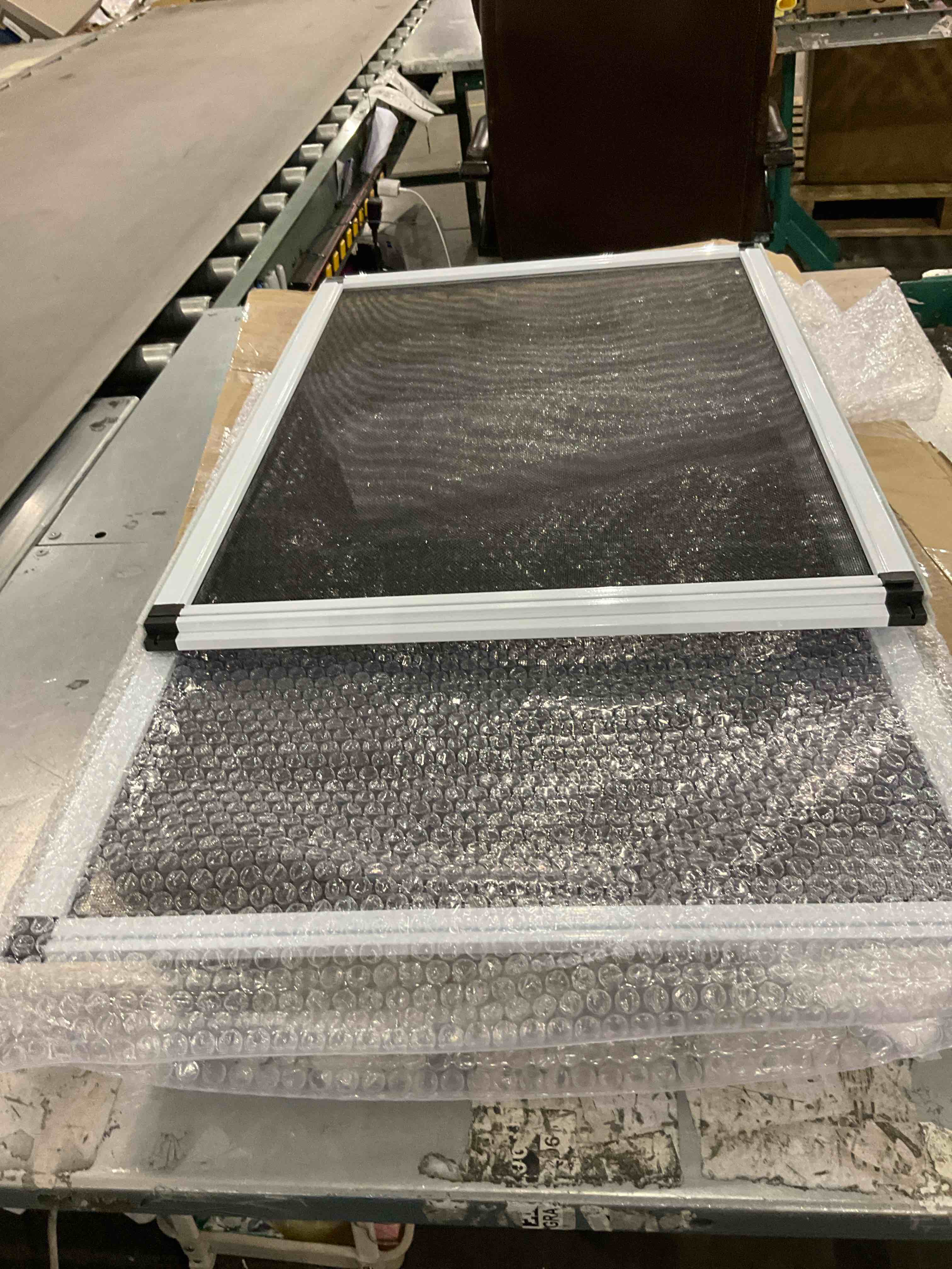 https://s3.amazonaws.com/lotting-images-prod/bidfta/PPE2509729_1746792142489.jpeg