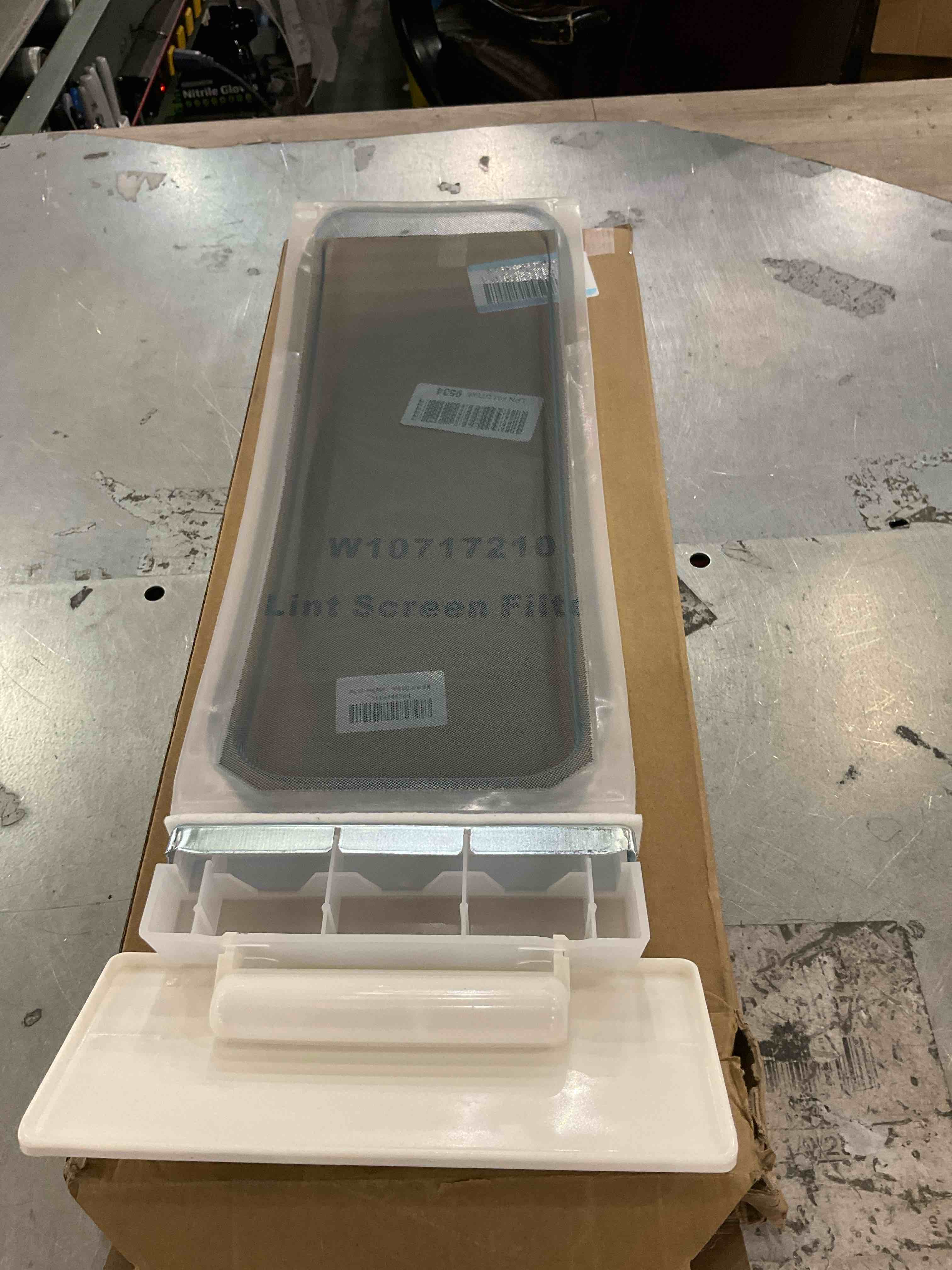 https://s3.amazonaws.com/lotting-images-prod/bidfta/PPE2509761_1746729158728.jpeg