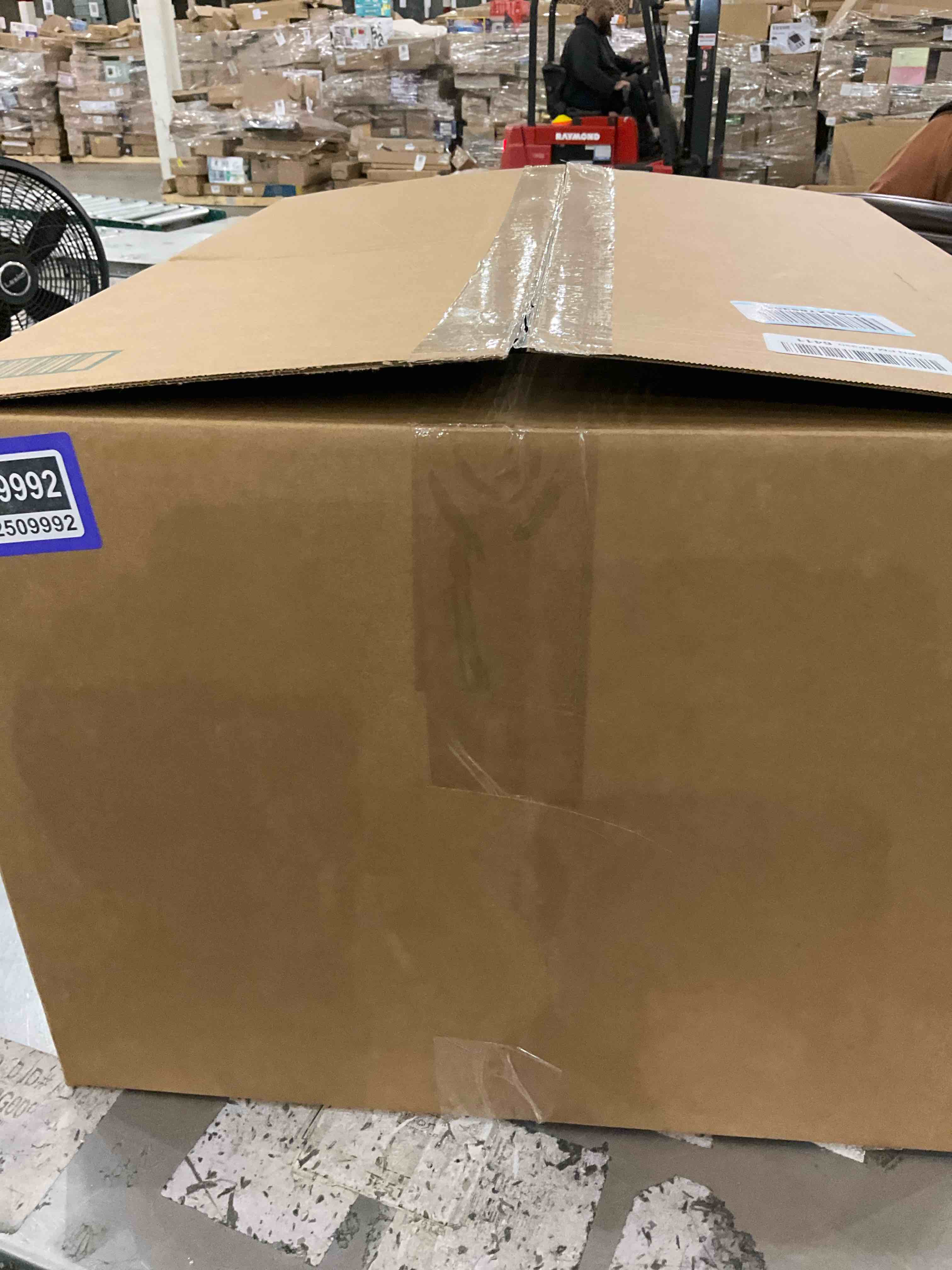 https://s3.amazonaws.com/lotting-images-prod/bidfta/PPE2509992_1746802296912.jpeg