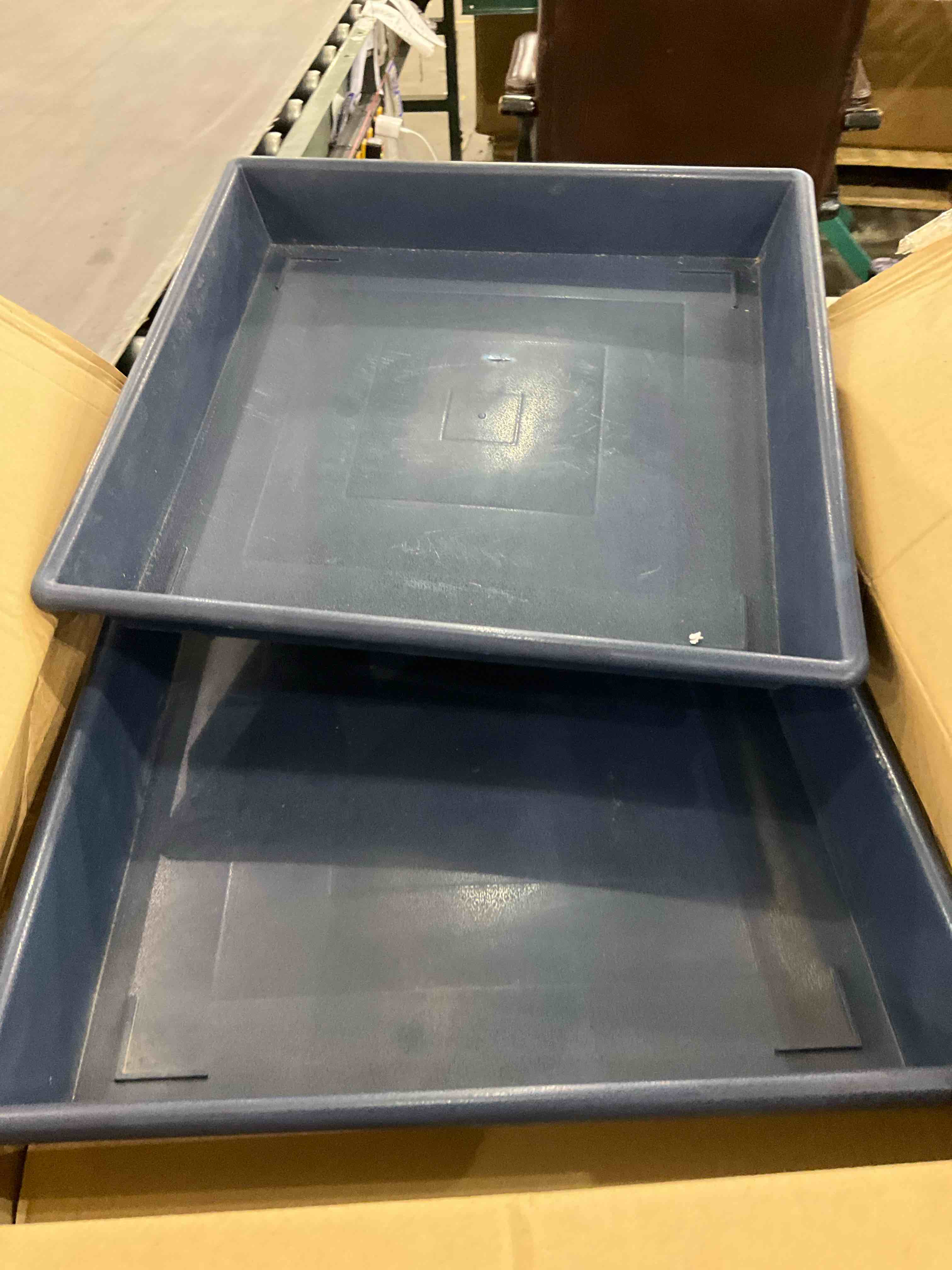 https://s3.amazonaws.com/lotting-images-prod/bidfta/PPE2510057_1746804155796.jpeg