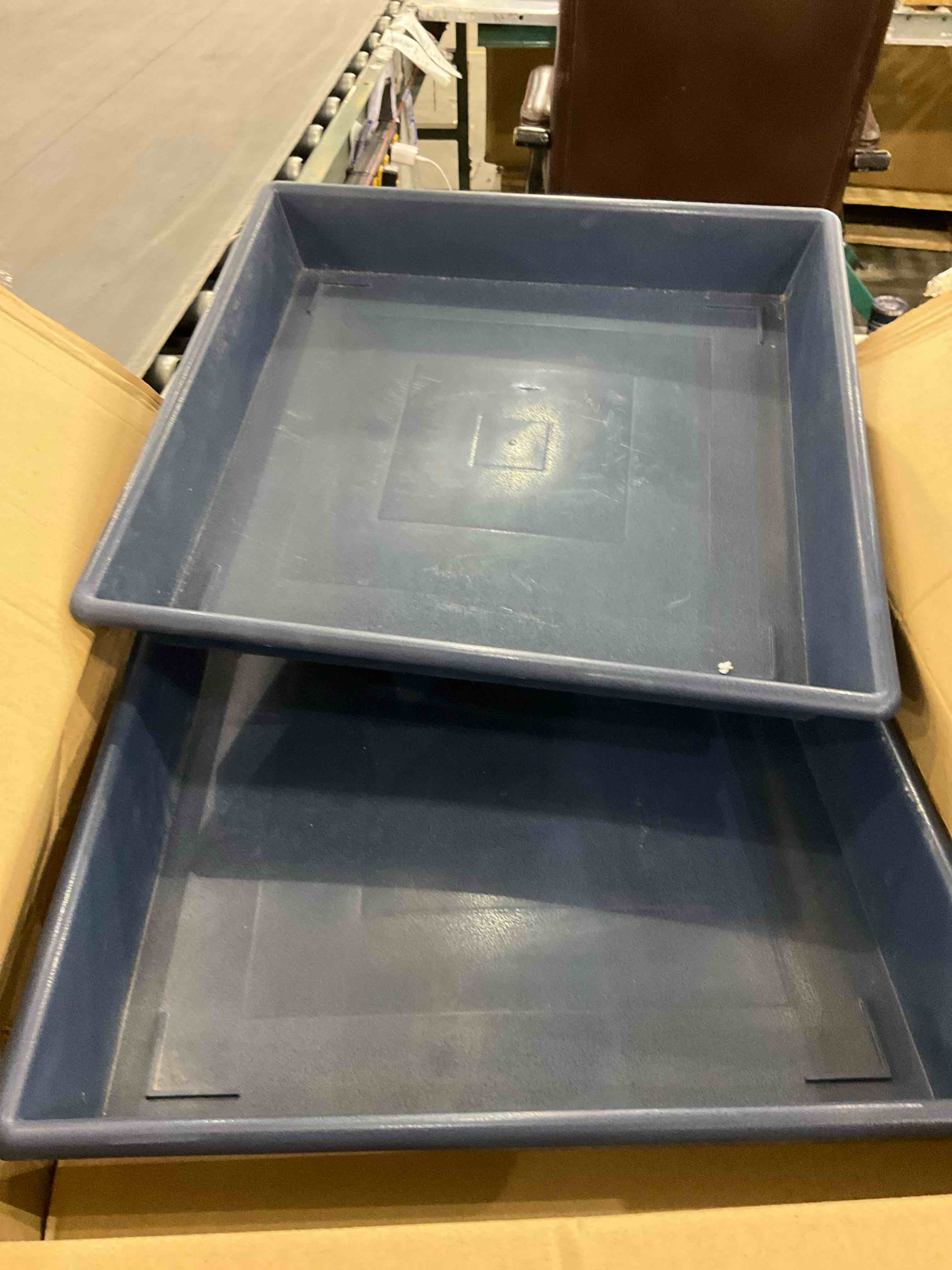 https://s3.amazonaws.com/lotting-images-prod/bidfta/PPE2510057_1746804156957.jpeg
