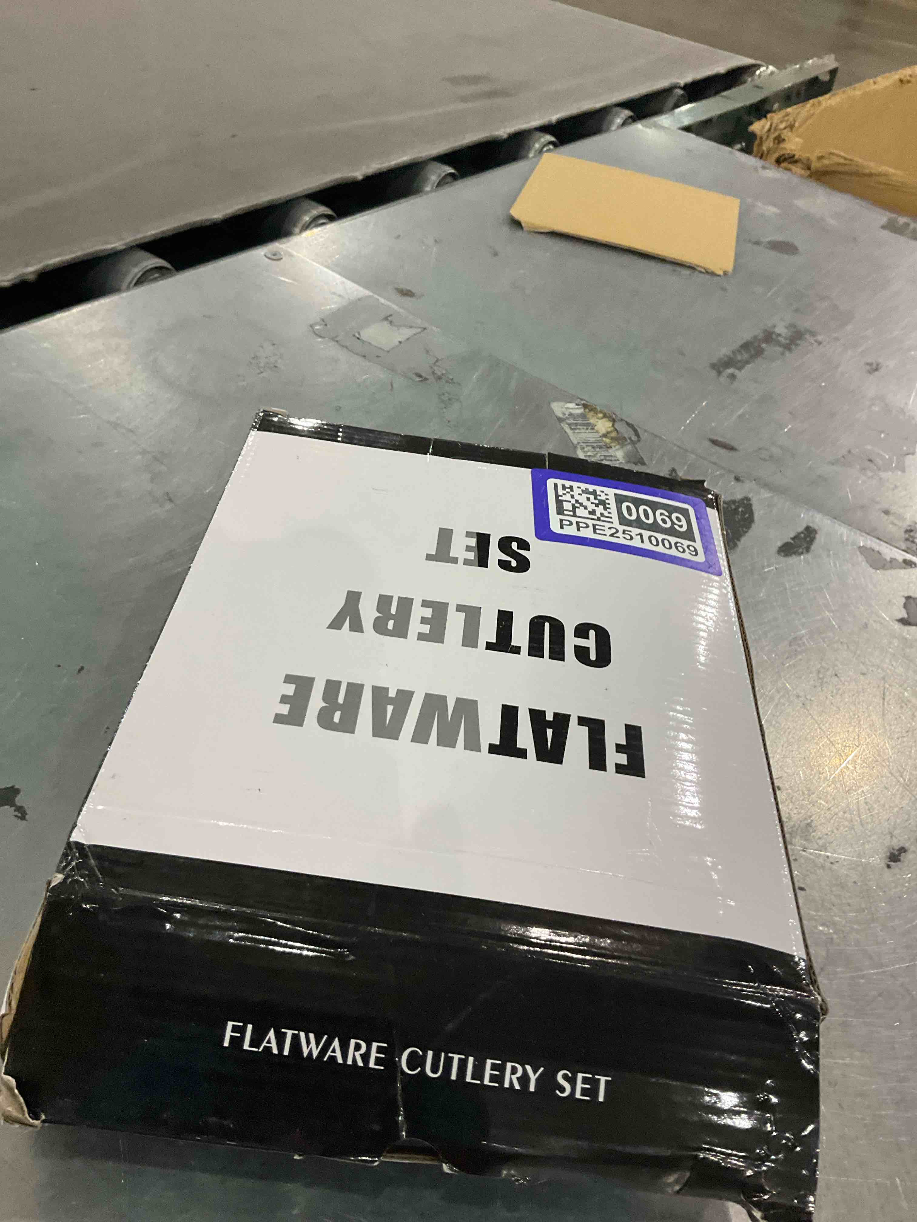 https://s3.amazonaws.com/lotting-images-prod/bidfta/PPE2510069_1747048112692.jpeg