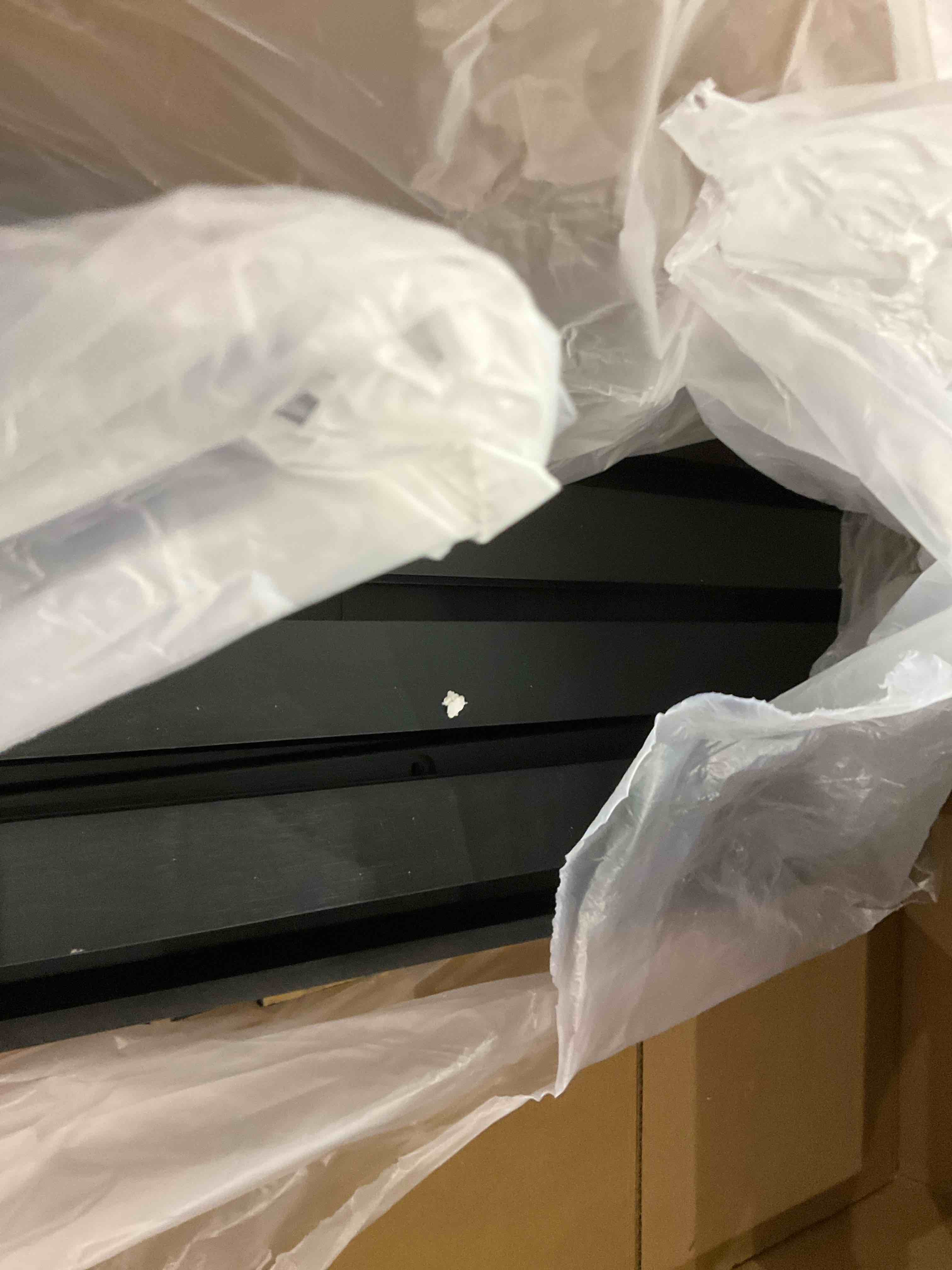 https://s3.amazonaws.com/lotting-images-prod/bidfta/PPE2510341_1747048806472.jpeg