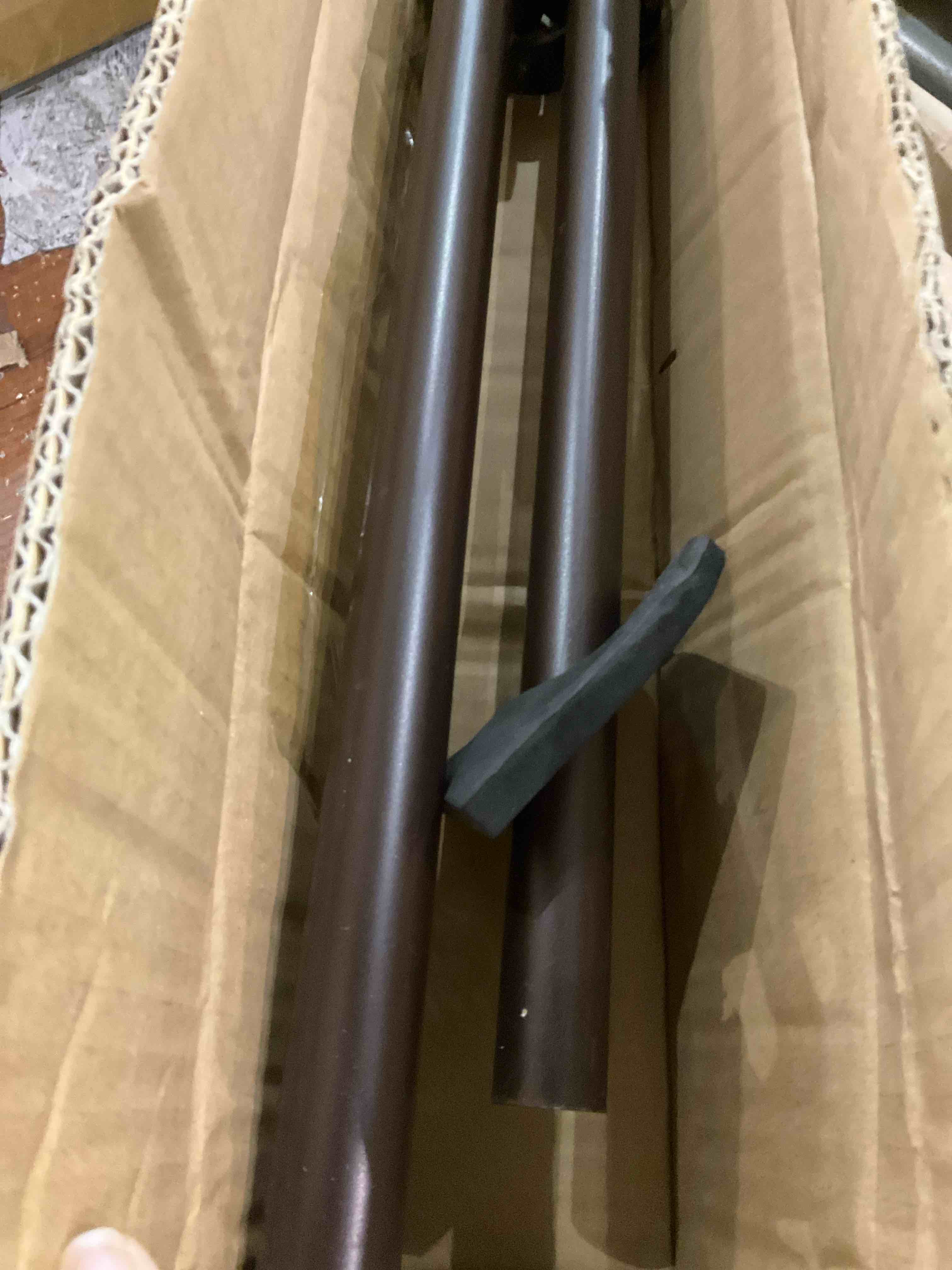 https://s3.amazonaws.com/lotting-images-prod/bidfta/PPE2510524_1747049032019.jpeg