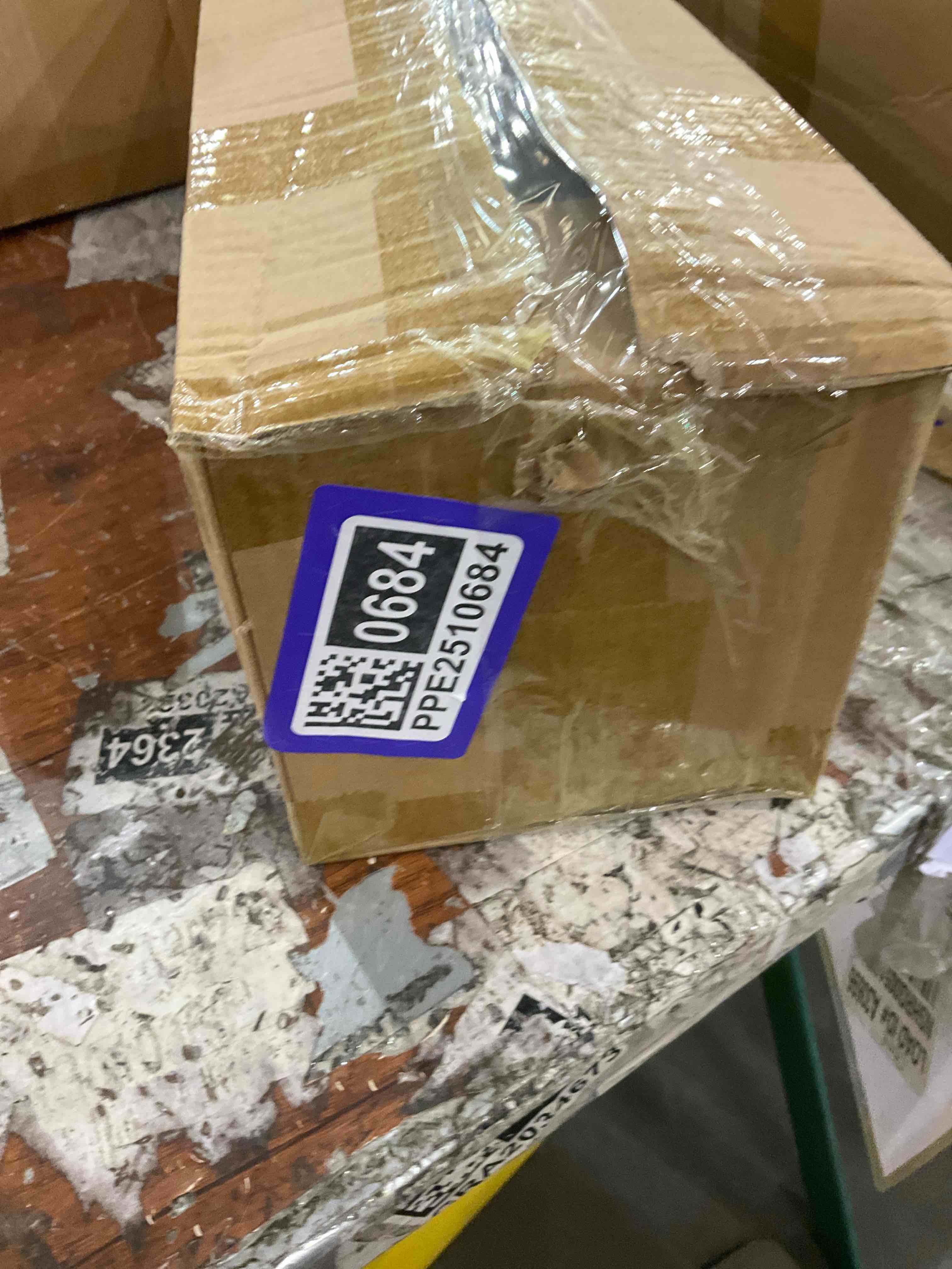 https://s3.amazonaws.com/lotting-images-prod/bidfta/PPE2510684_1747053372952.jpeg
