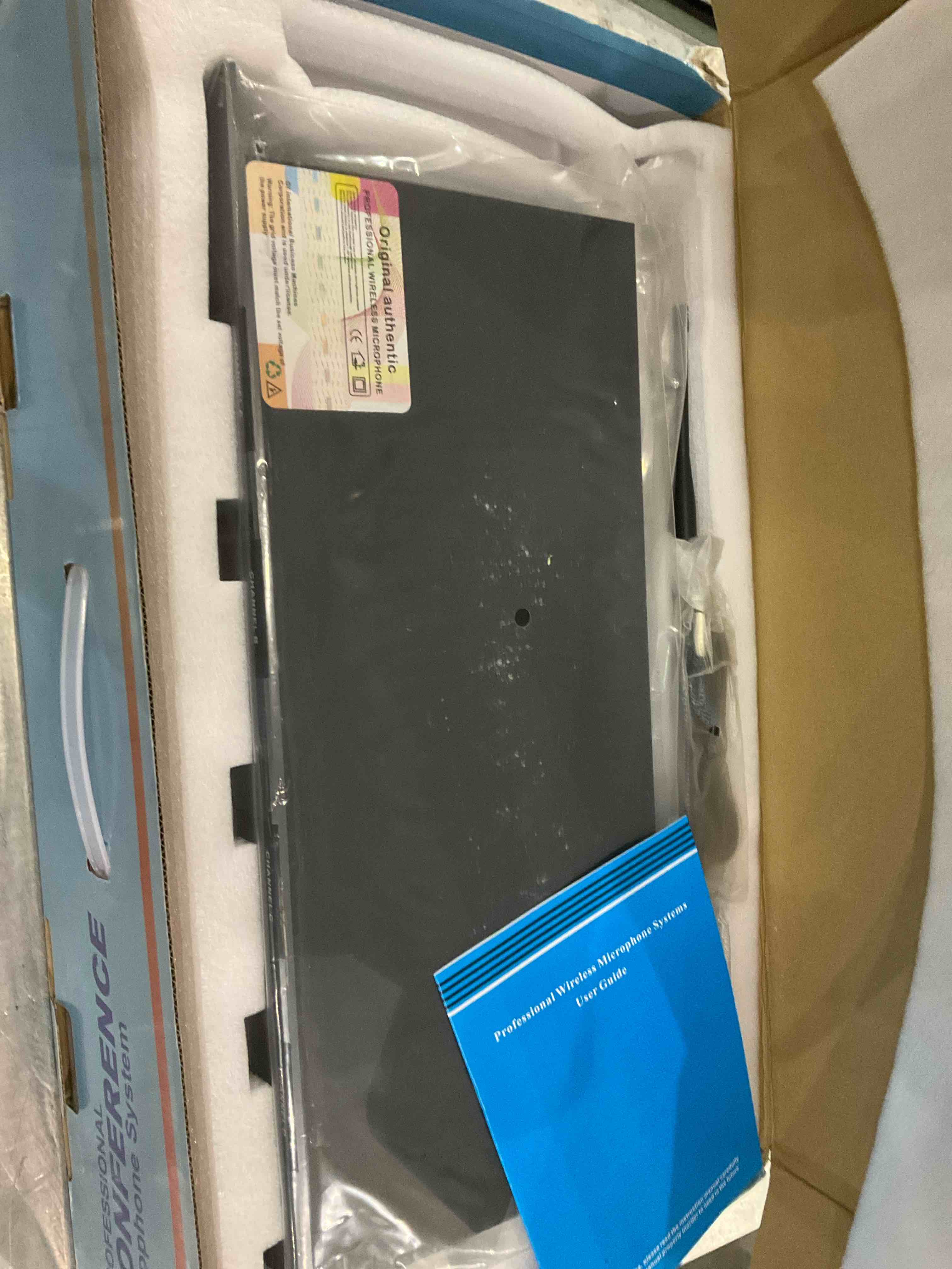 https://s3.amazonaws.com/lotting-images-prod/bidfta/PPE2510776_1747054063713.jpeg