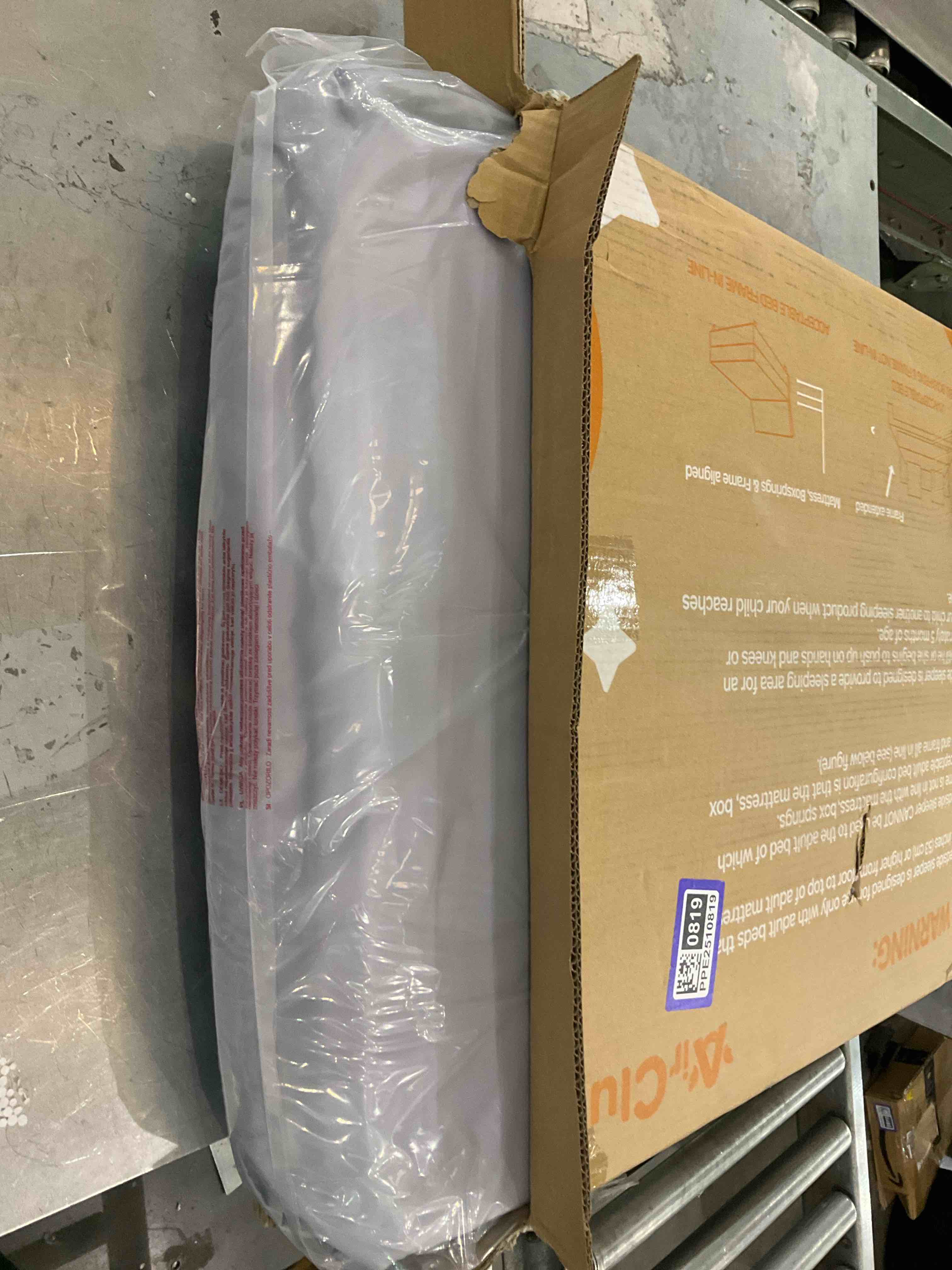 https://s3.amazonaws.com/lotting-images-prod/bidfta/PPE2510809_1747057263338.jpeg
