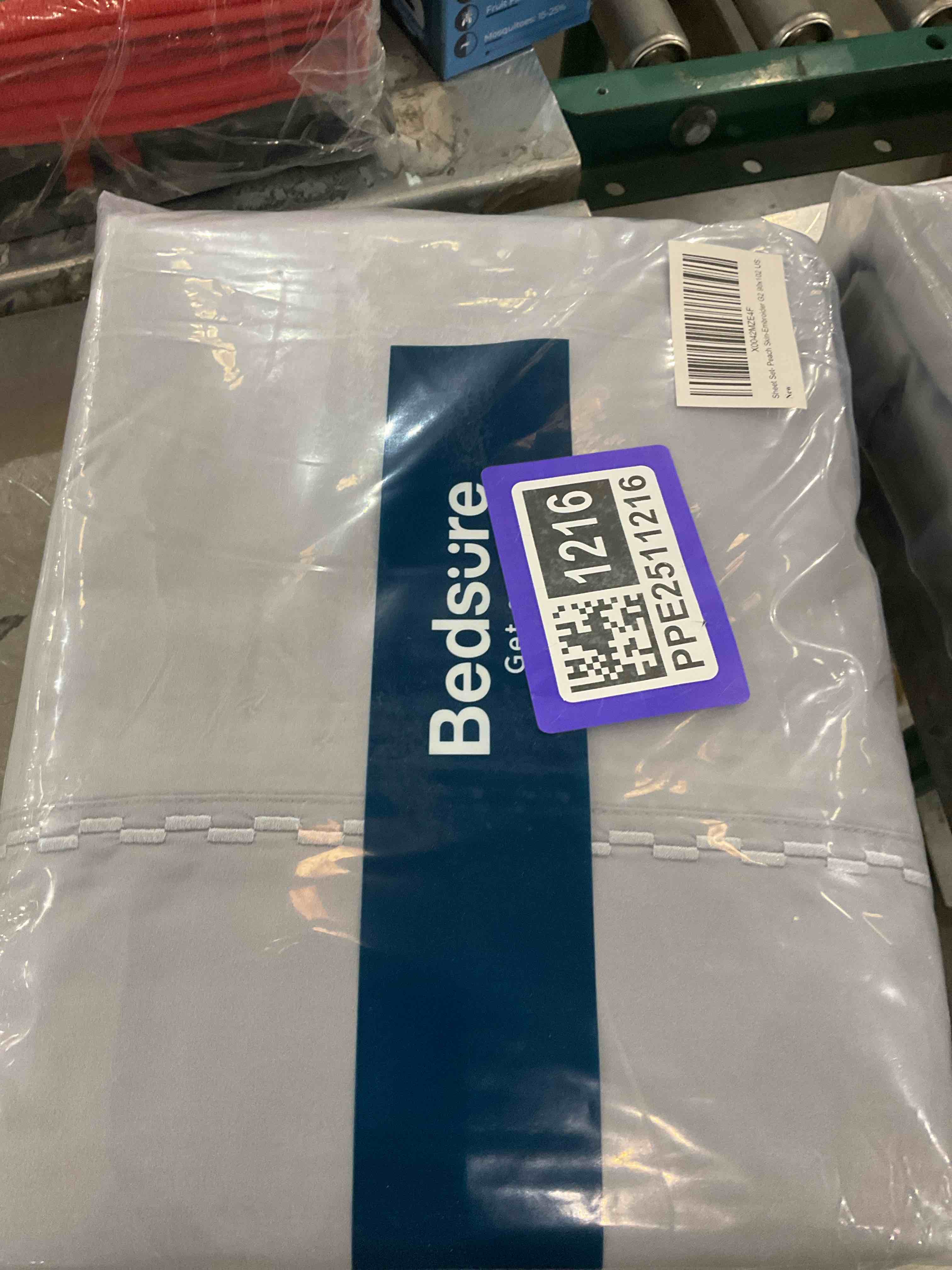 https://s3.amazonaws.com/lotting-images-prod/bidfta/PPE2511216_1747069207735.jpeg