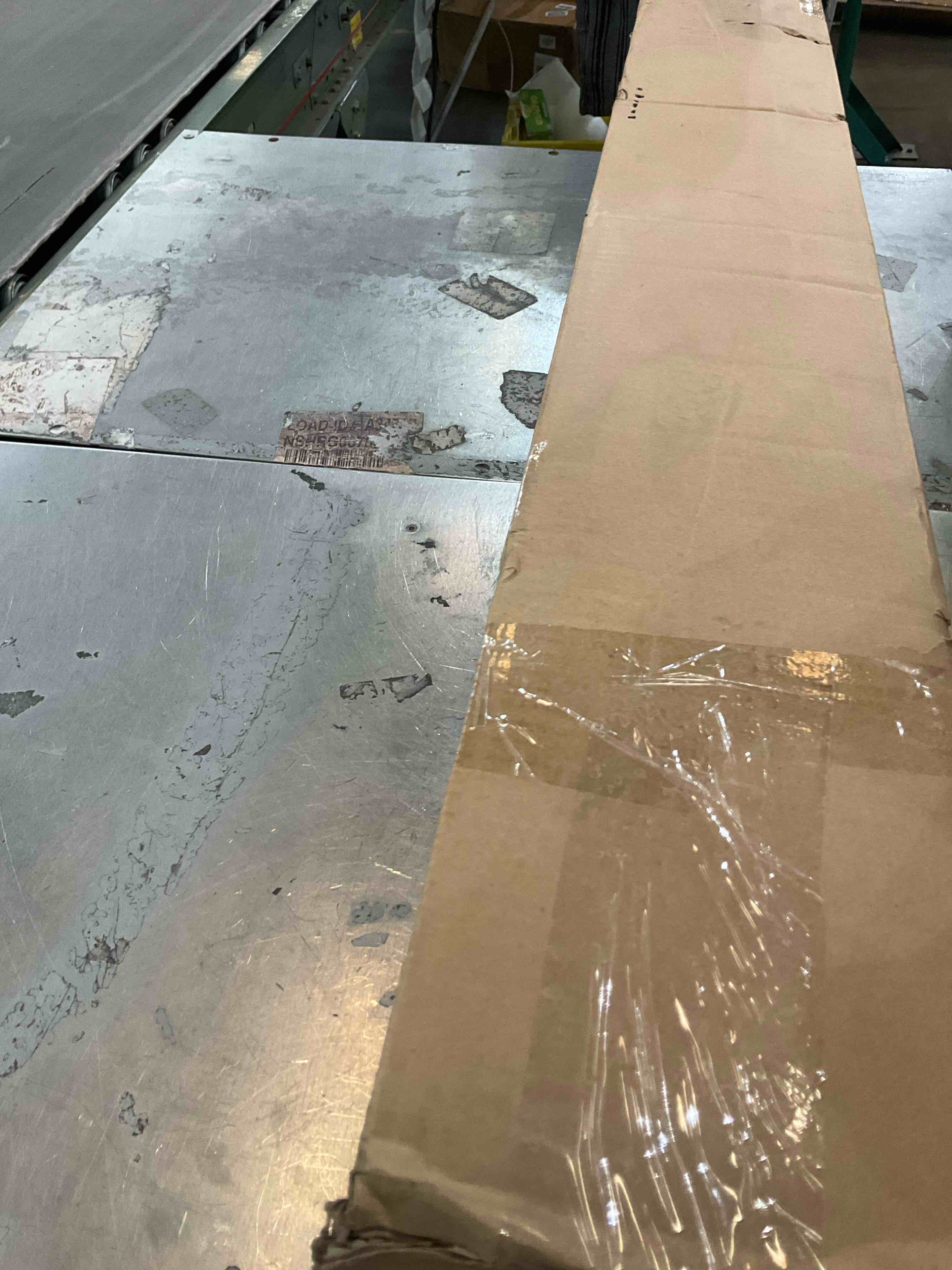 https://s3.amazonaws.com/lotting-images-prod/bidfta/PPE2511237_1747071843959.jpeg