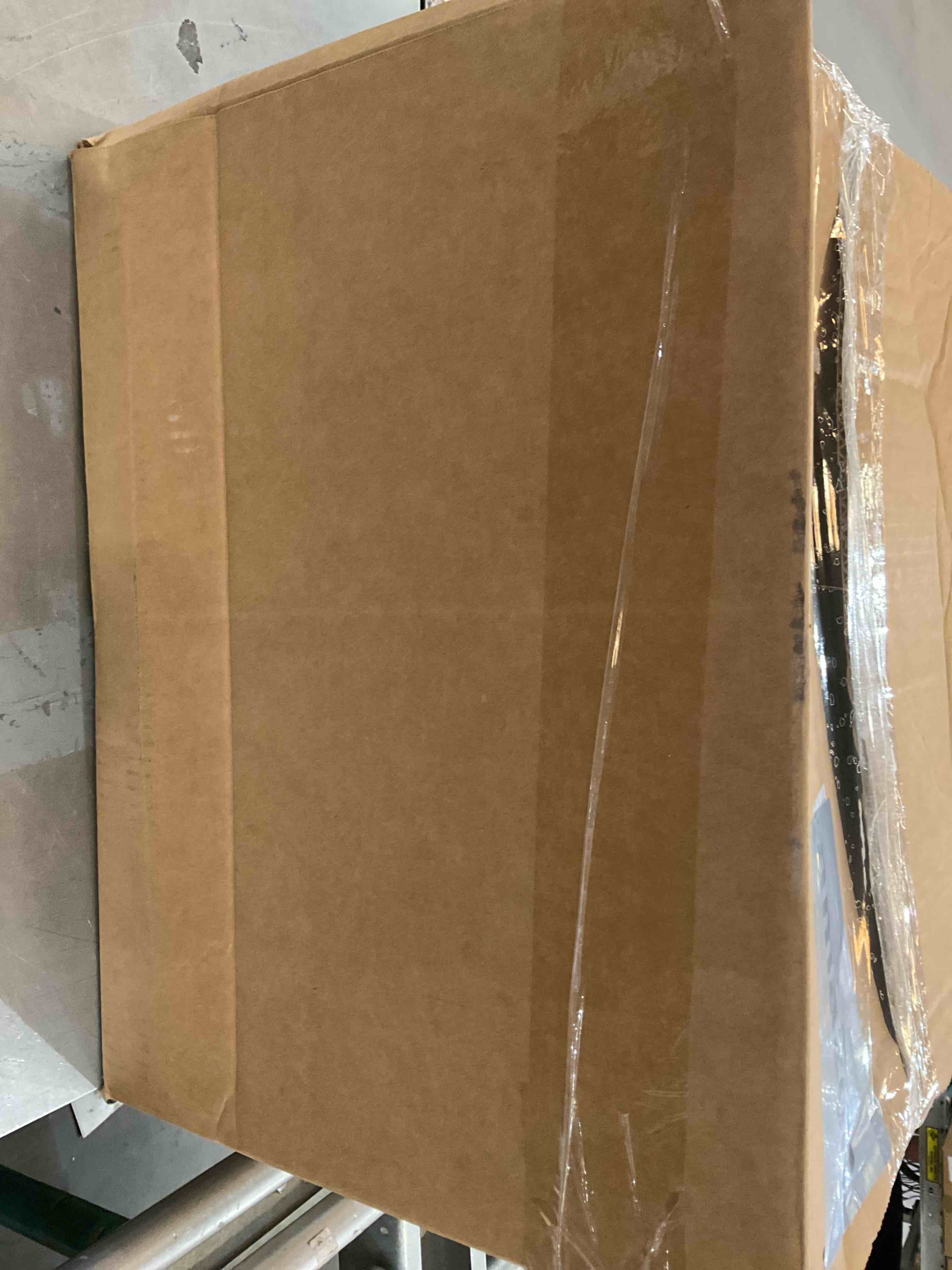 https://s3.amazonaws.com/lotting-images-prod/bidfta/PPE2511246_1747070521166.jpeg