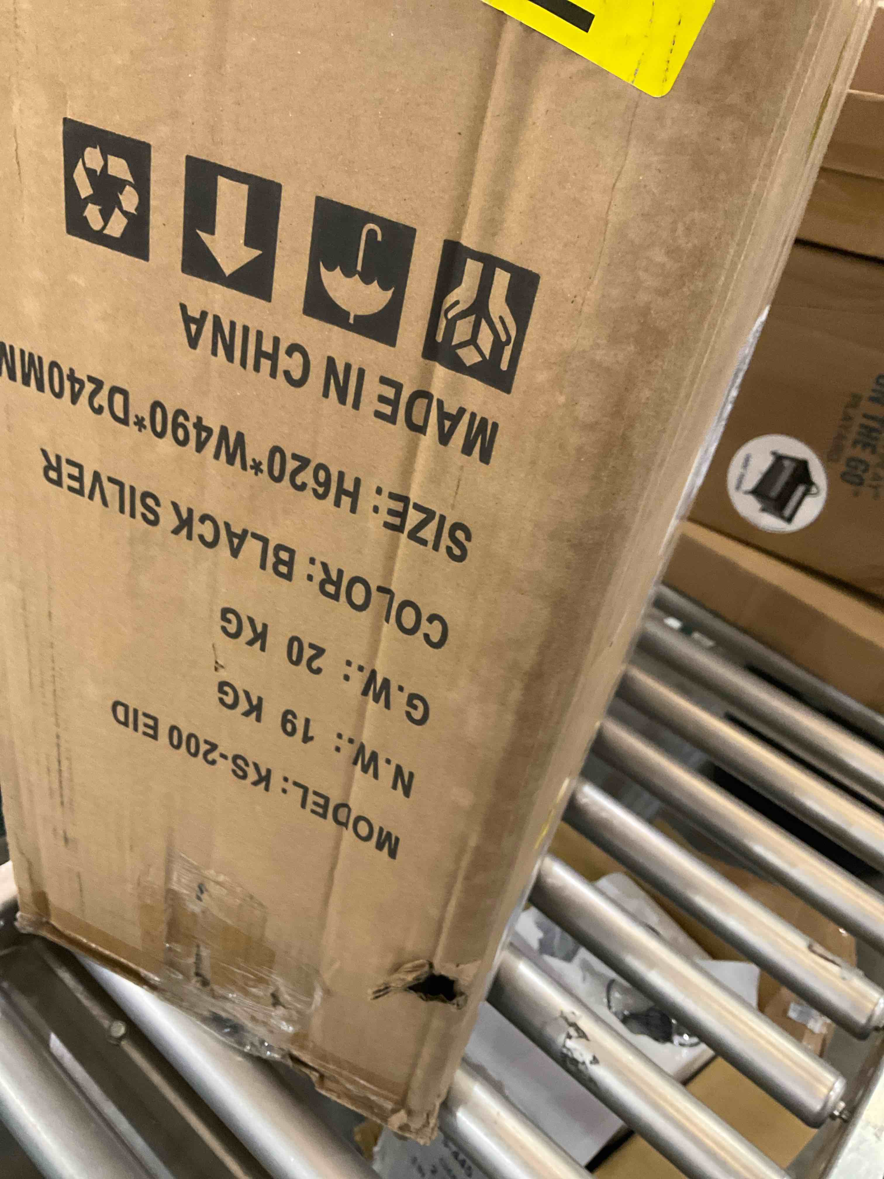 https://s3.amazonaws.com/lotting-images-prod/bidfta/PPE2511272_1747075796410.jpeg