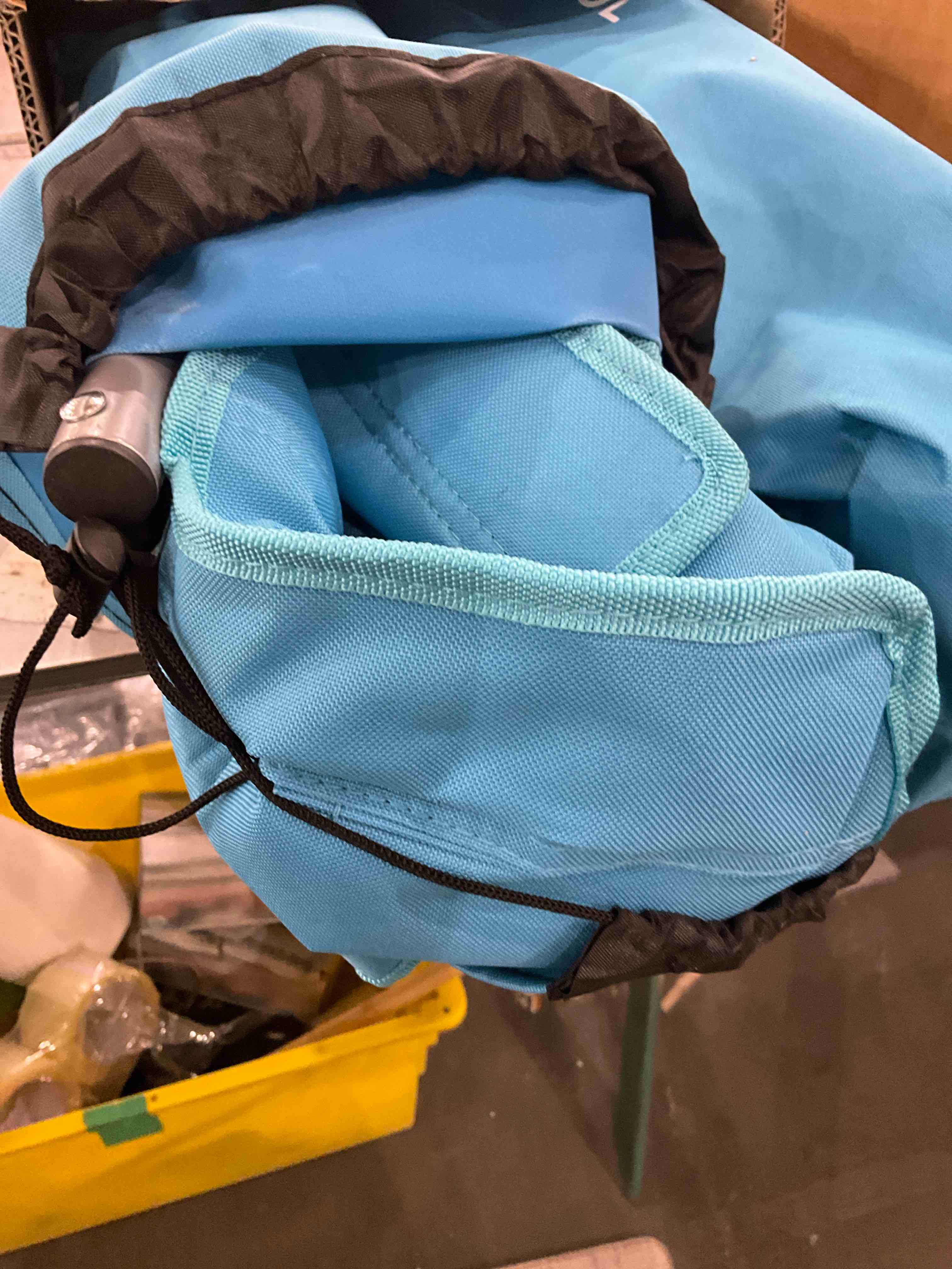 https://s3.amazonaws.com/lotting-images-prod/bidfta/PPE2511348_1747139875188.jpeg
