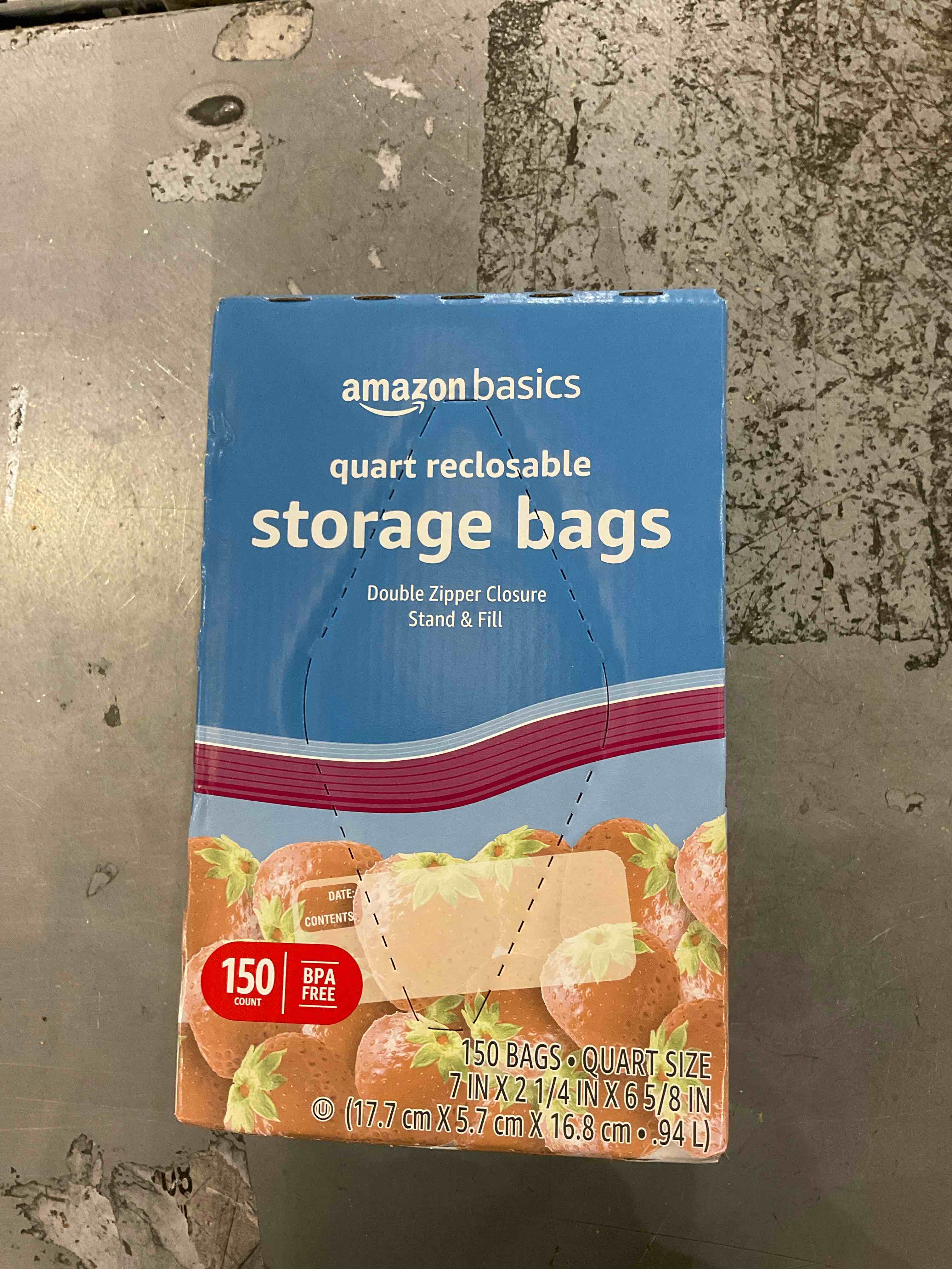 Amazon Basics Quart Food Storage Bags, 150 Count (Previously Solimo) (B0953XG36F)