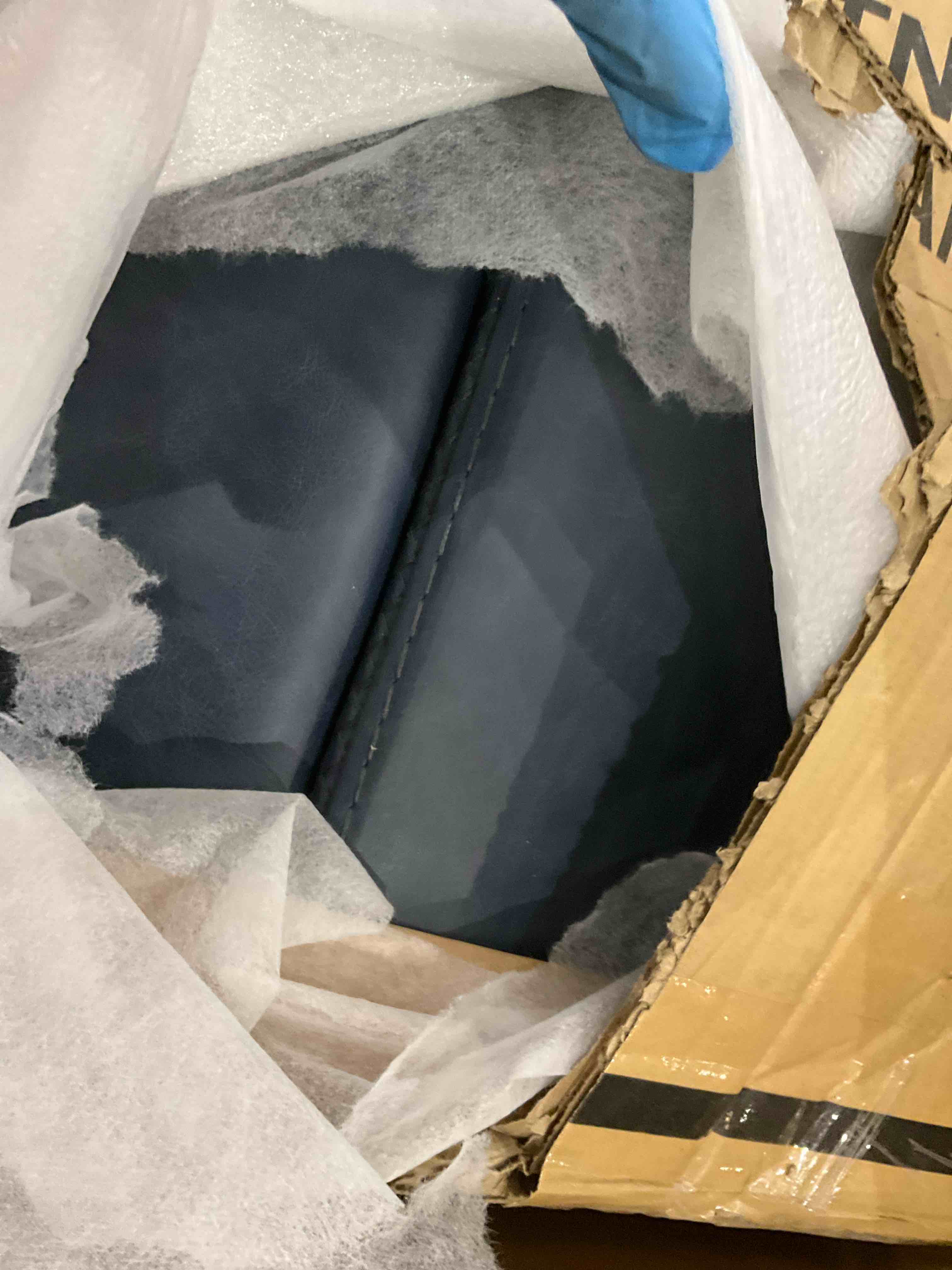 https://s3.amazonaws.com/lotting-images-prod/bidfta/PPE2536029_1751545823308.jpeg
