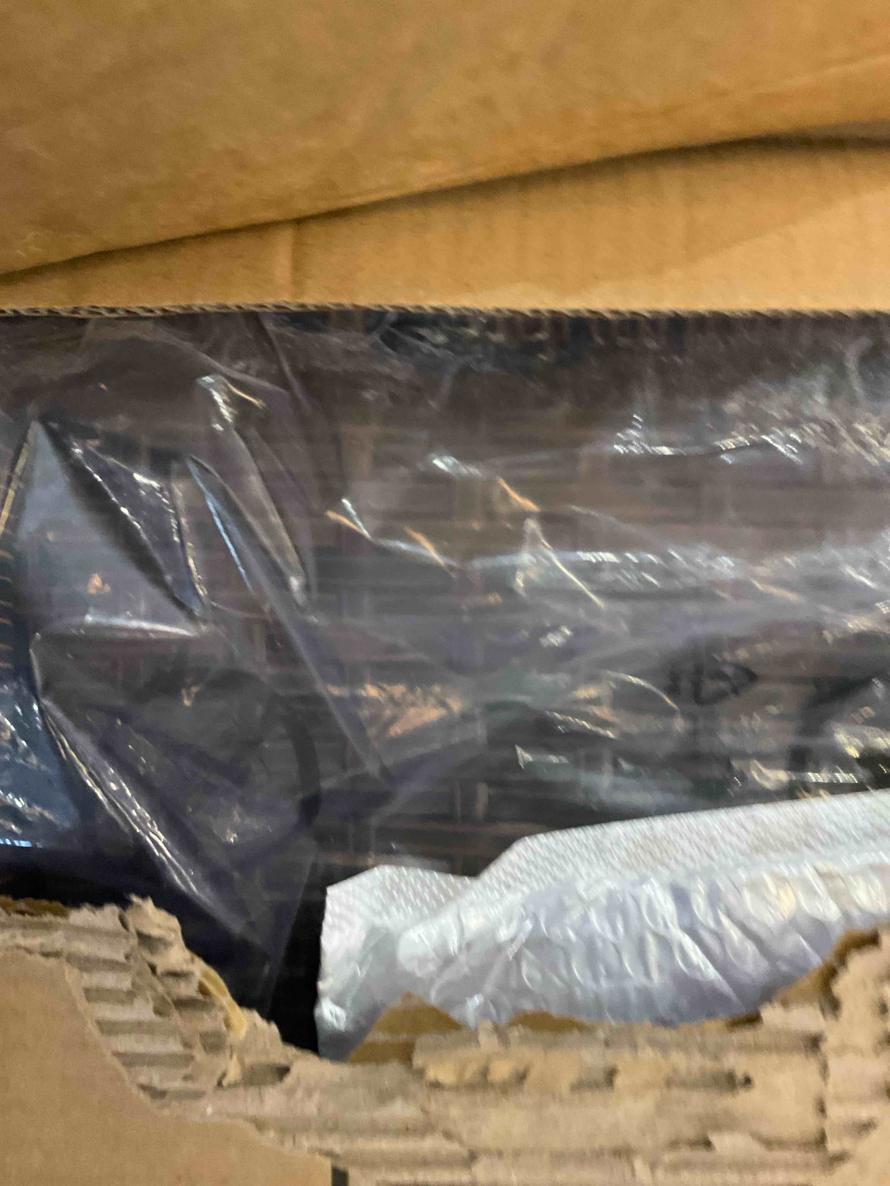 https://s3.amazonaws.com/lotting-images-prod/bidfta/PPE2536053_1751551603010.jpeg