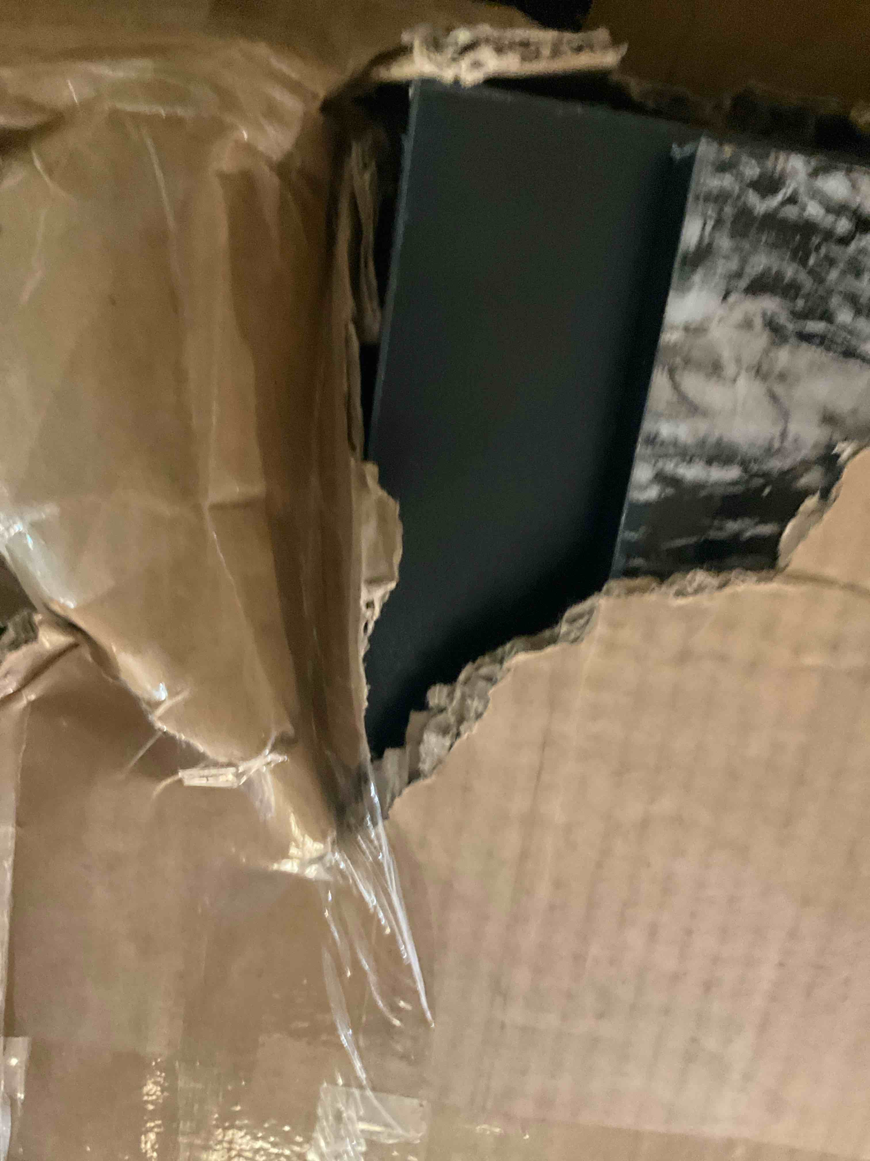 https://s3.amazonaws.com/lotting-images-prod/bidfta/PPE2536219_1751895912601.jpeg