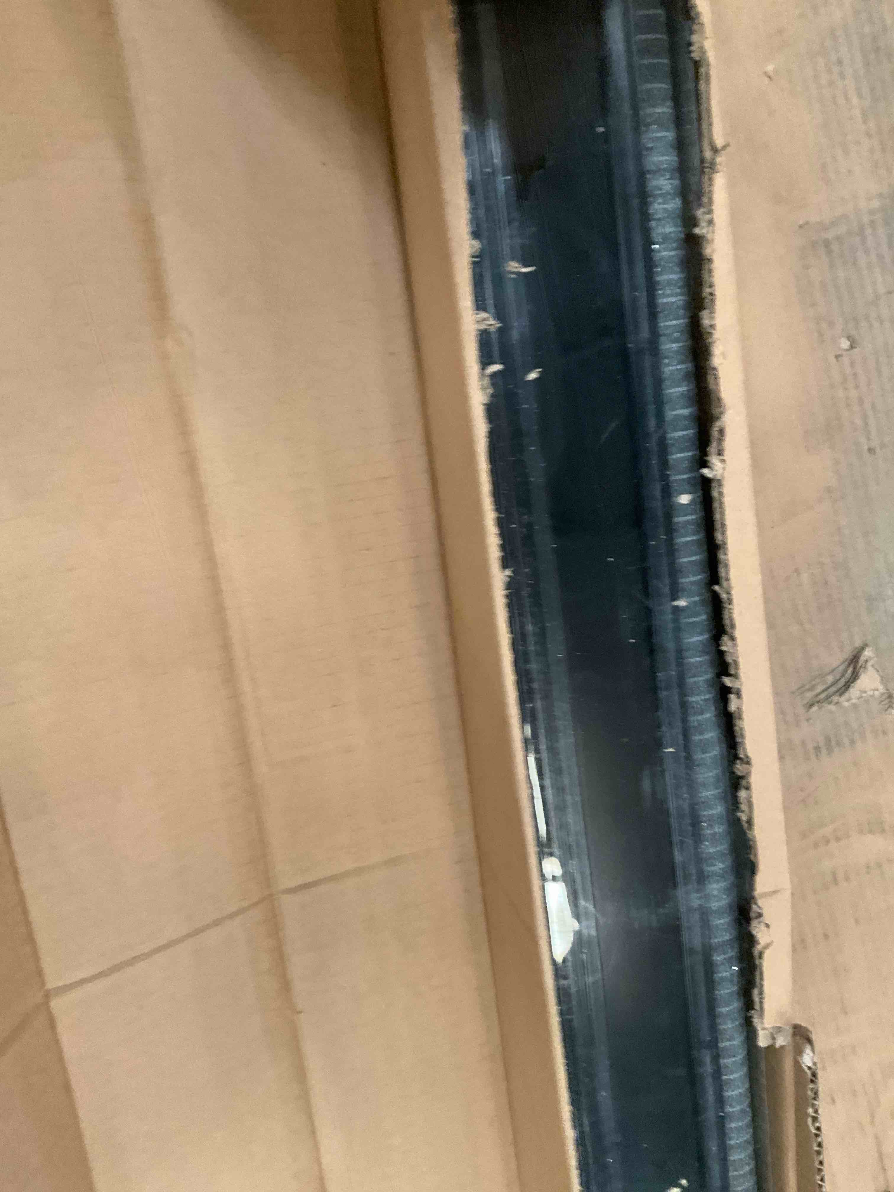 https://s3.amazonaws.com/lotting-images-prod/bidfta/PPE2536601_1752001576088.jpeg