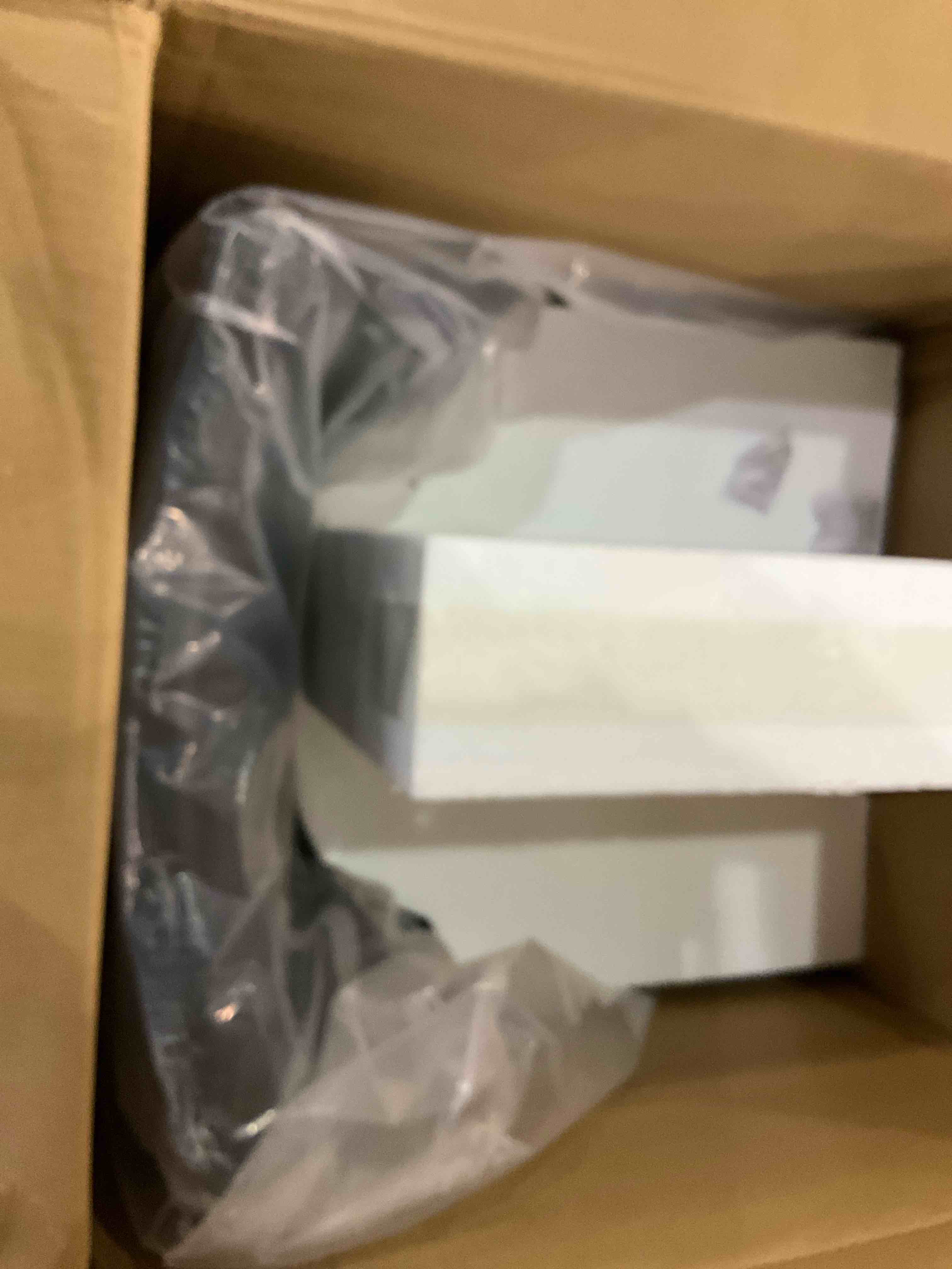 https://s3.amazonaws.com/lotting-images-prod/bidfta/PPE2536623_1752060527273.jpeg