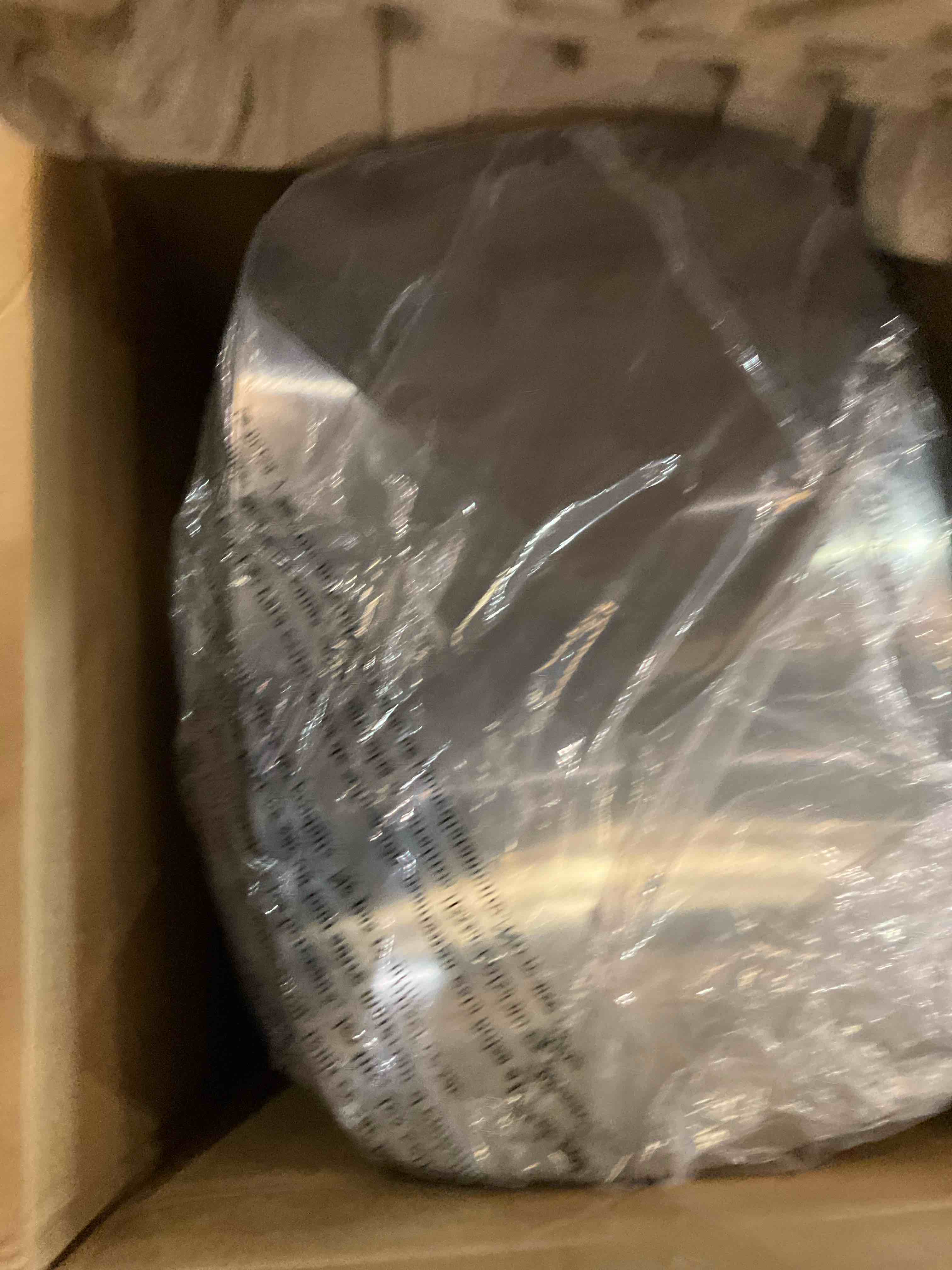 Trash can 