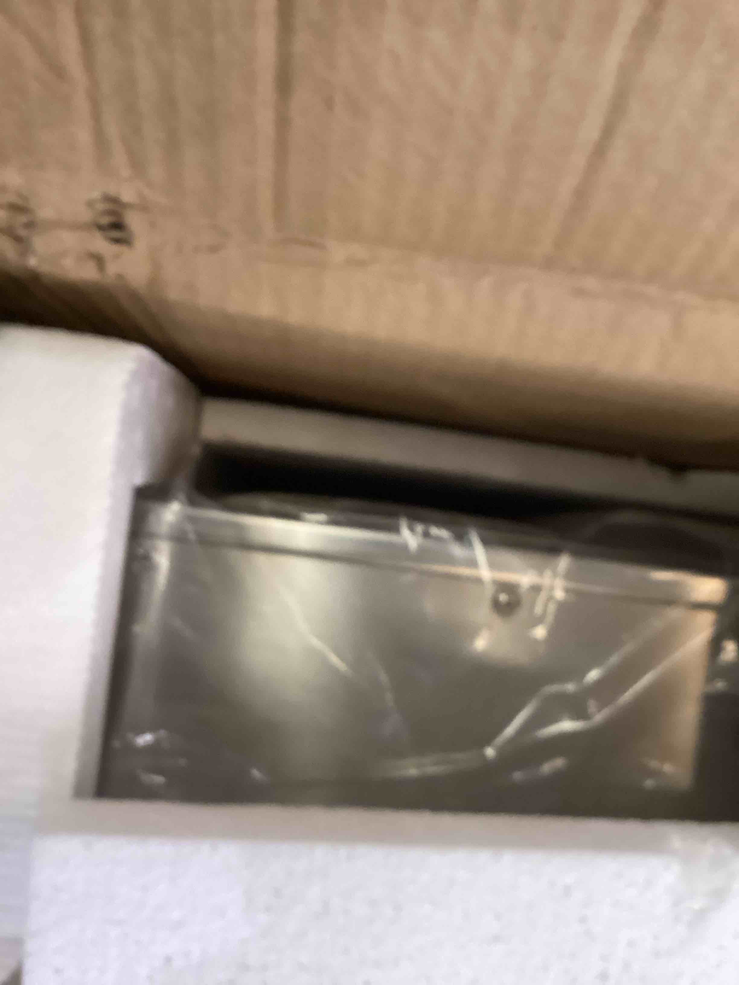 https://s3.amazonaws.com/lotting-images-prod/bidfta/PPE2536776_1752079982234.jpeg