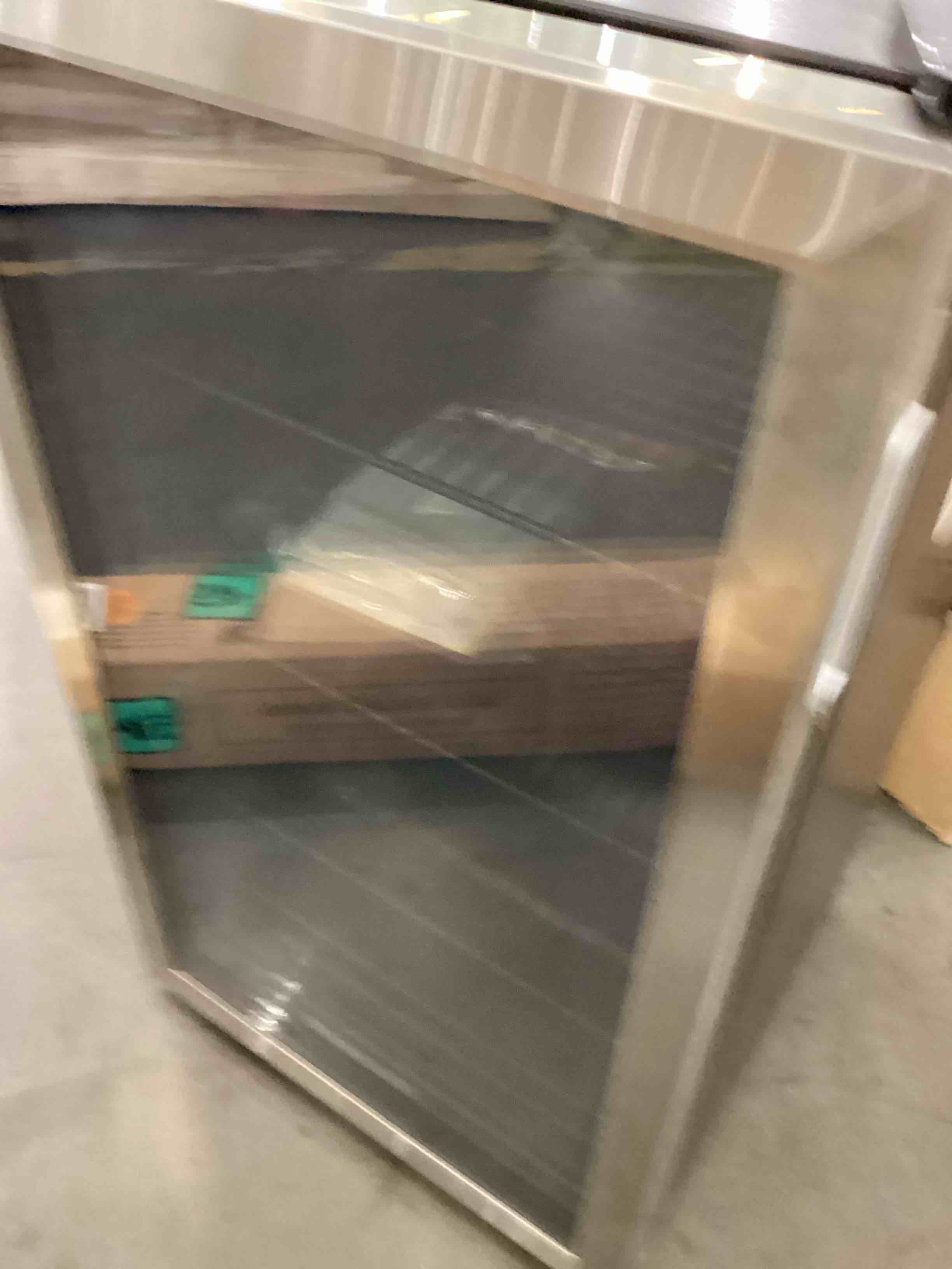 https://s3.amazonaws.com/lotting-images-prod/bidfta/PPE2536791_1752082361489.jpeg