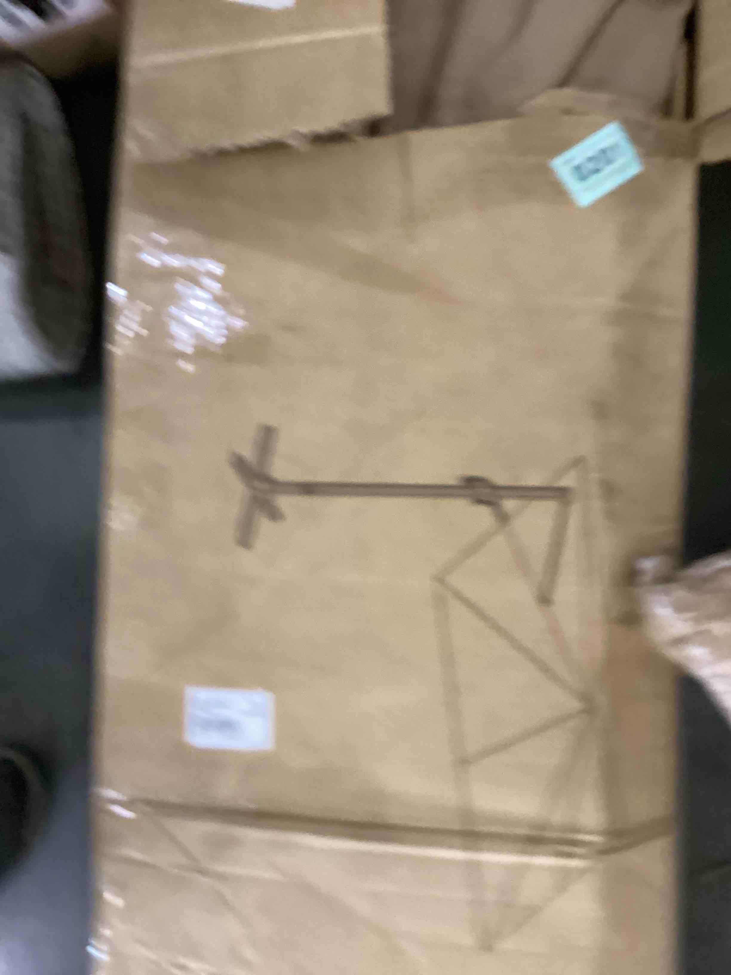 https://s3.amazonaws.com/lotting-images-prod/bidfta/PPE2537078_1752235497168.jpeg