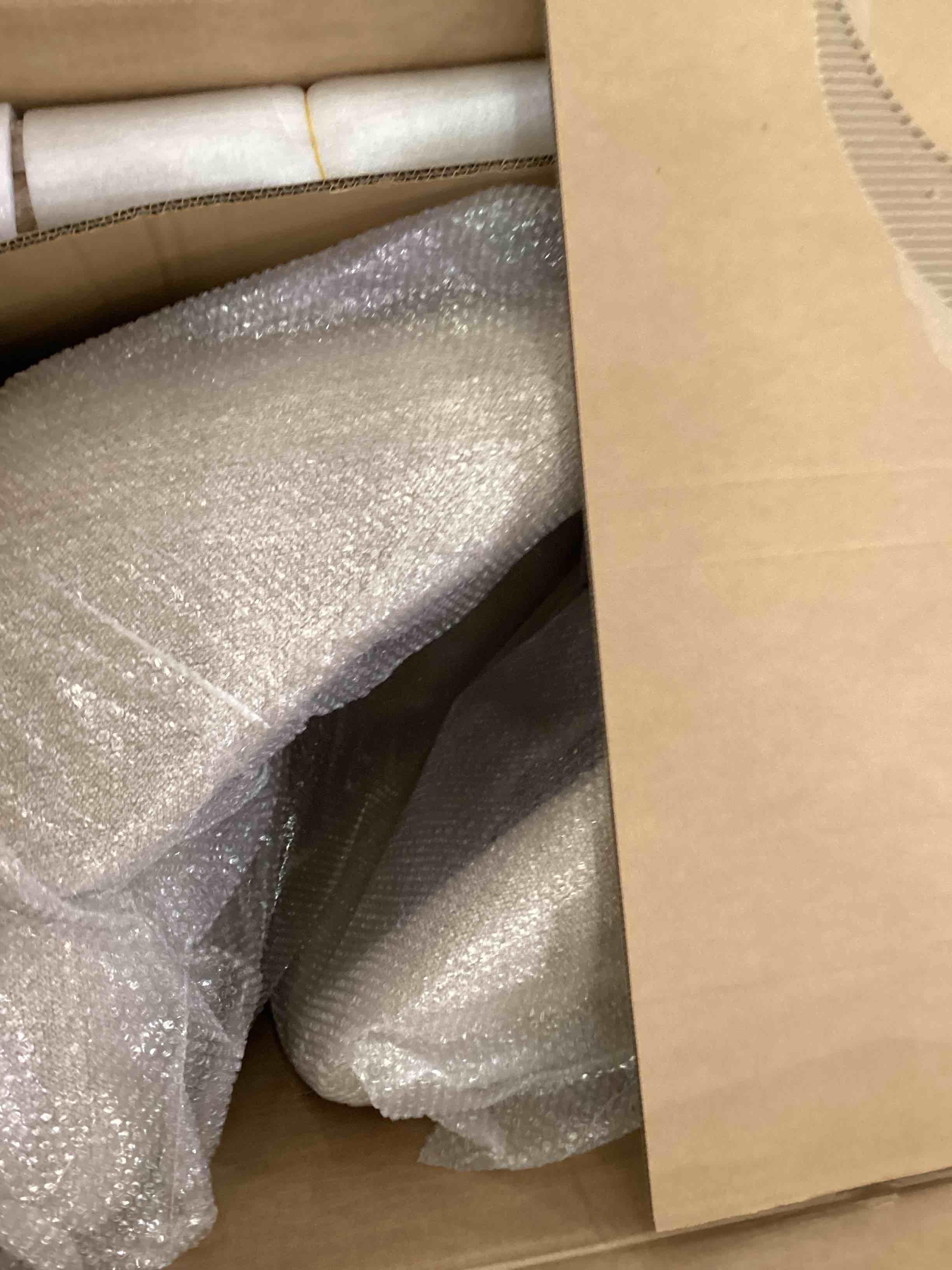 https://s3.amazonaws.com/lotting-images-prod/bidfta/PPE2537152_1752243057167.jpeg