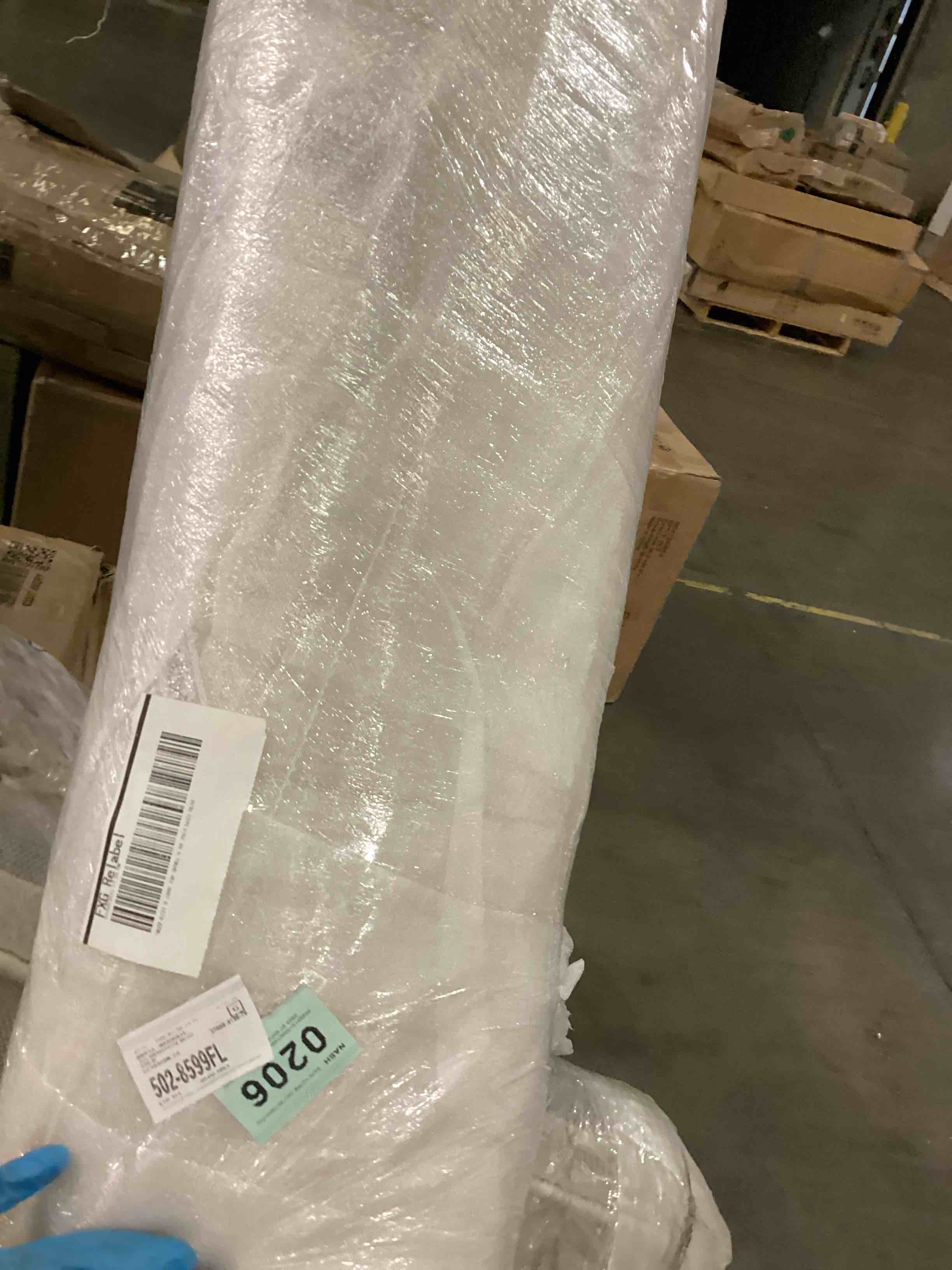 https://s3.amazonaws.com/lotting-images-prod/bidfta/PPE2537247_1752256180000.jpeg
