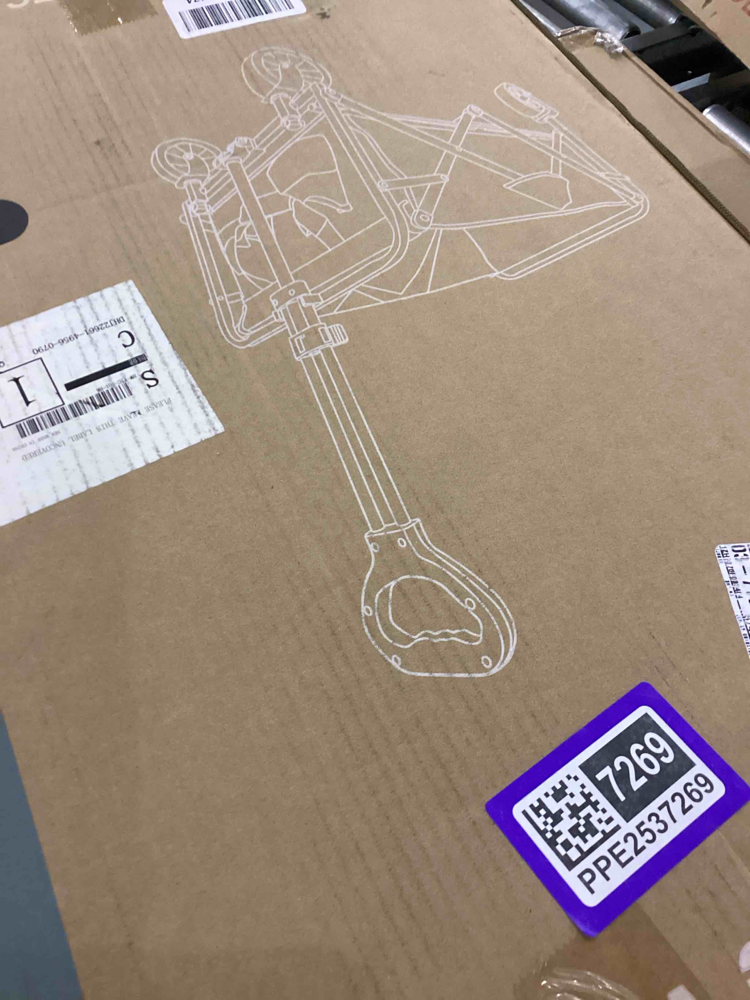 https://s3.amazonaws.com/lotting-images-prod/bidfta/PPE2537269_1752492440561.jpeg